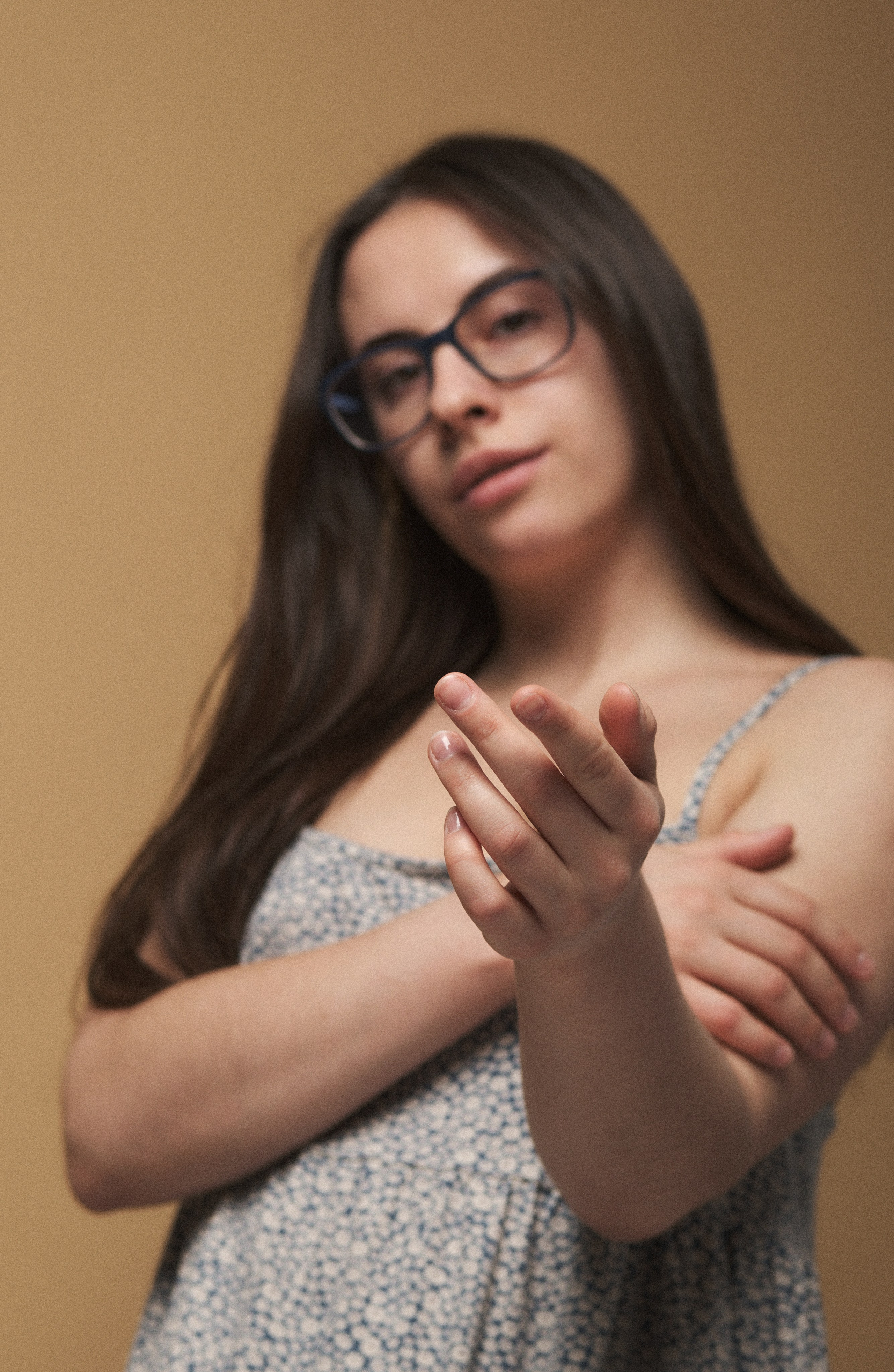 Фотоальбом с избранными женскими портретами