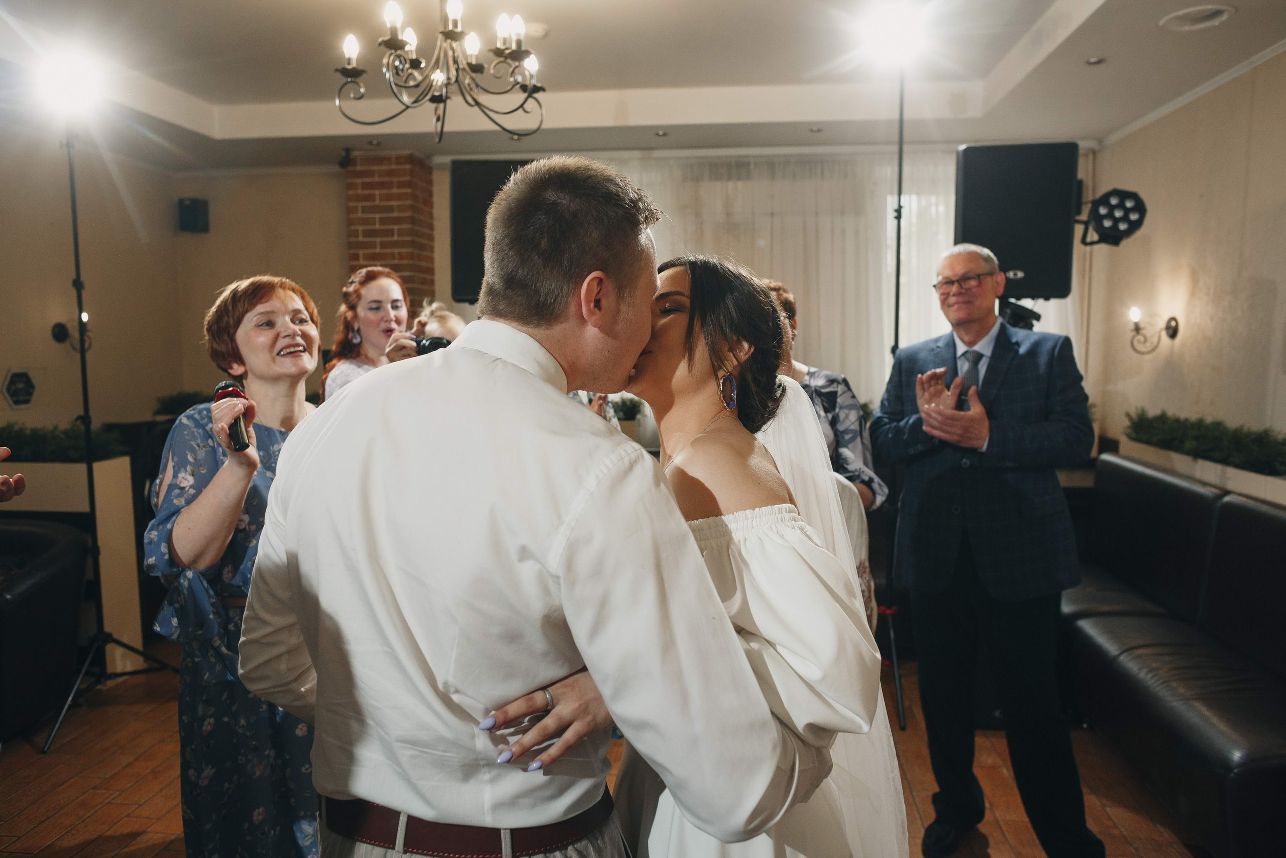 Свадьба в Лодейном Поле. Свадебный фотограф Игорь Брундасов 8PHOTO на свадьбу венчание загс СПб