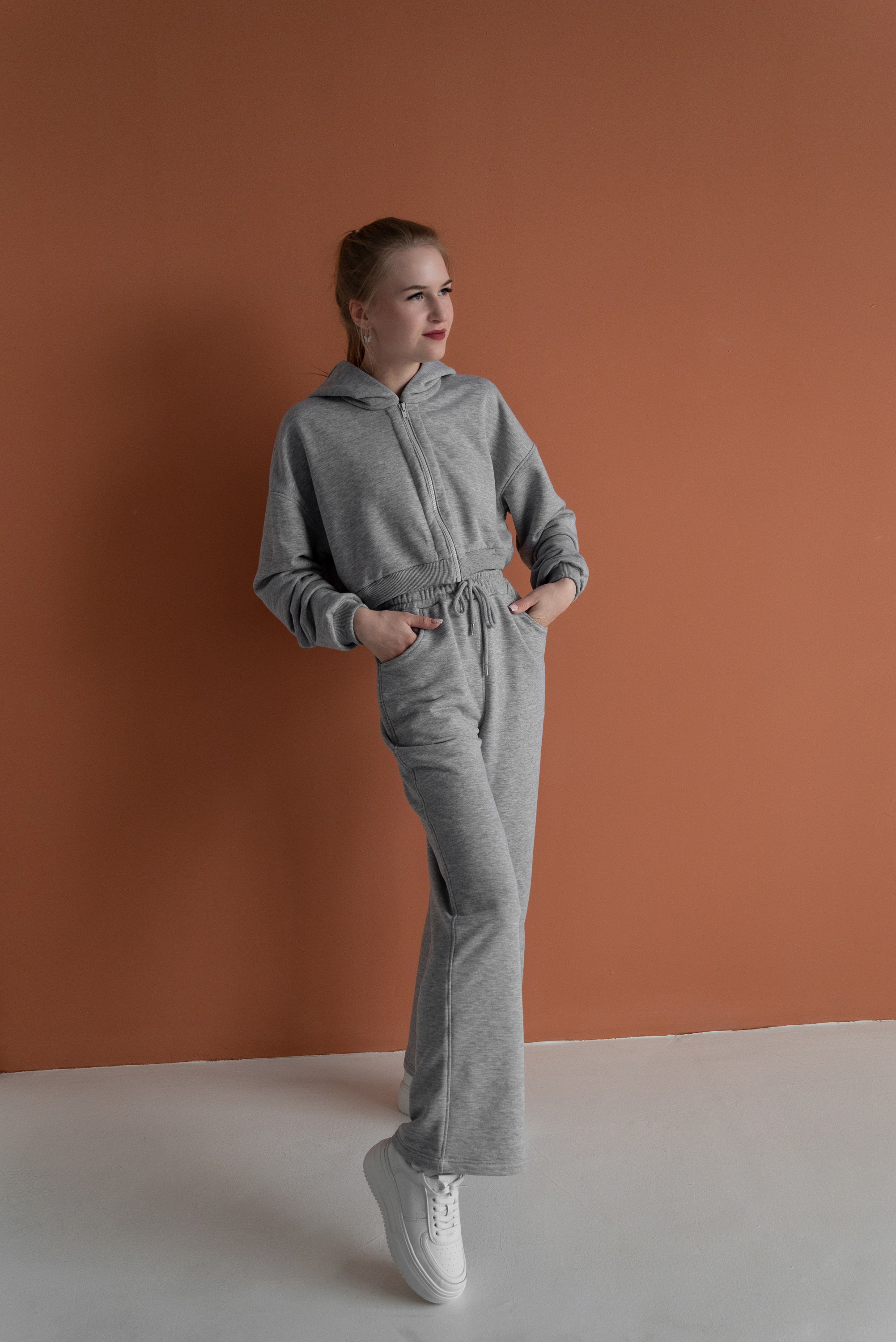 Каталог одежды для маркетплейсов. Свадебный фотограф Ижевск Петр Шишков