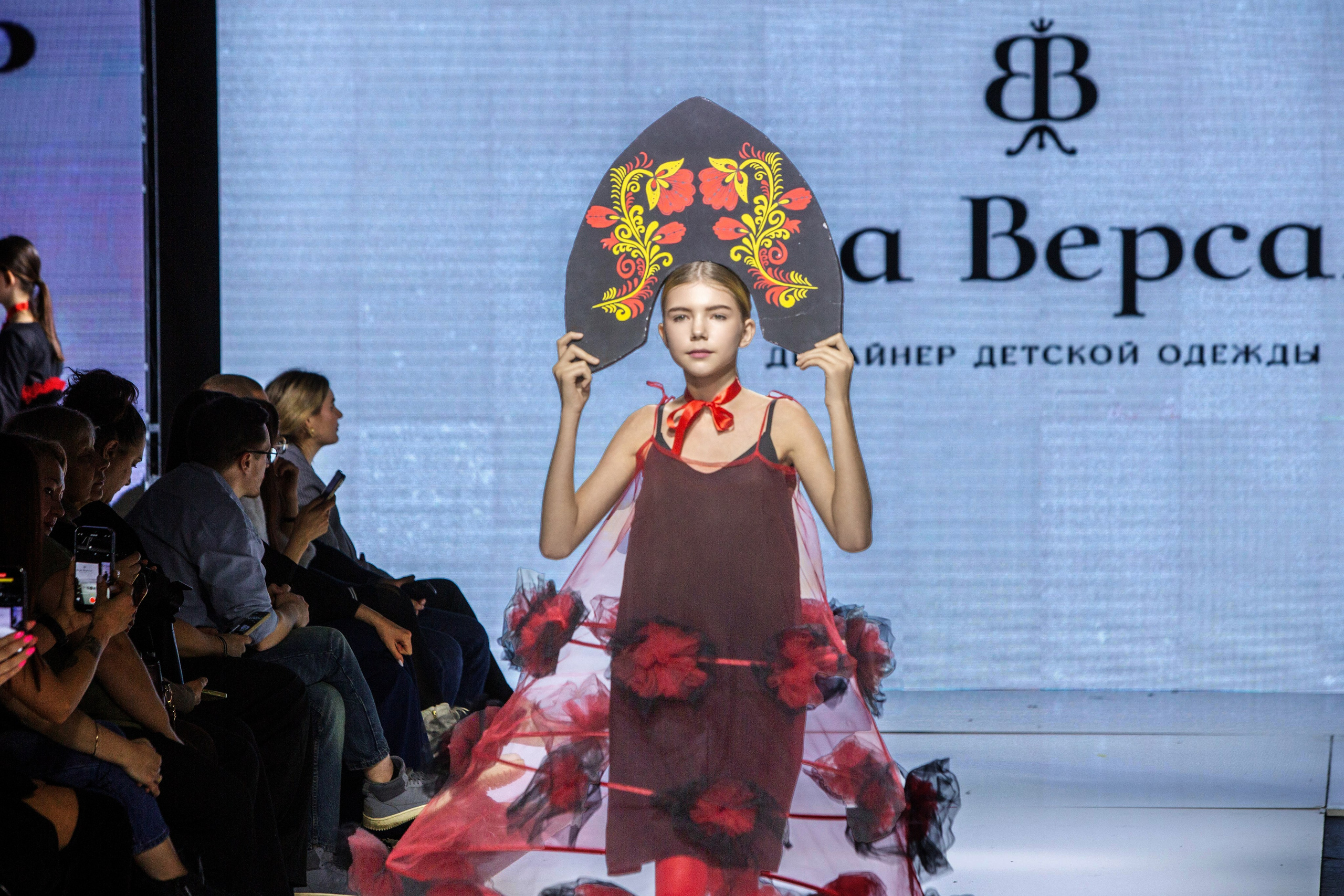 Неделя моды Екб. Фотограф для маркетплейсов Михаил Бове