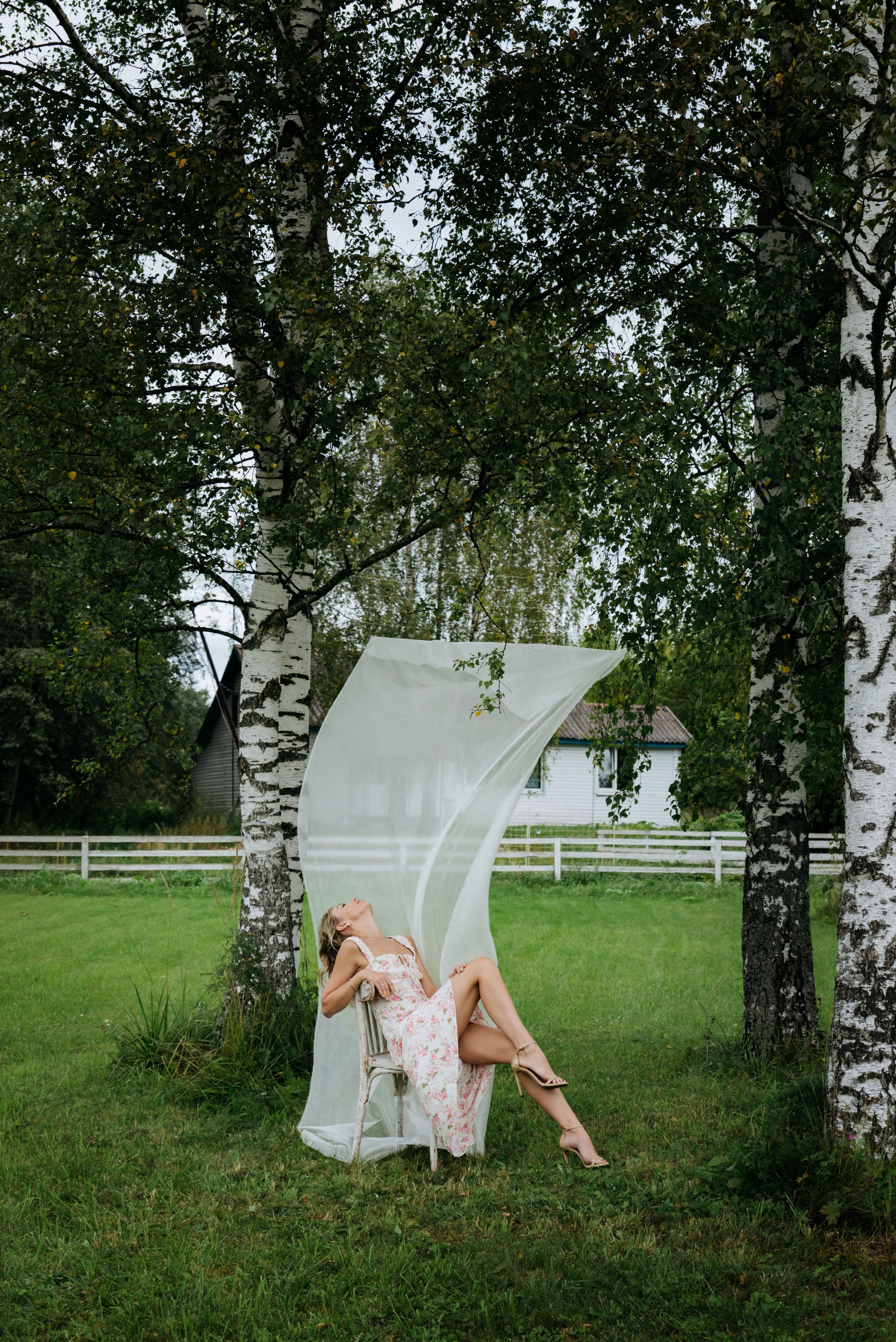 Индивидуальная фотосессия в парке. Профессиональный фотограф в Твери Иванова Юлия