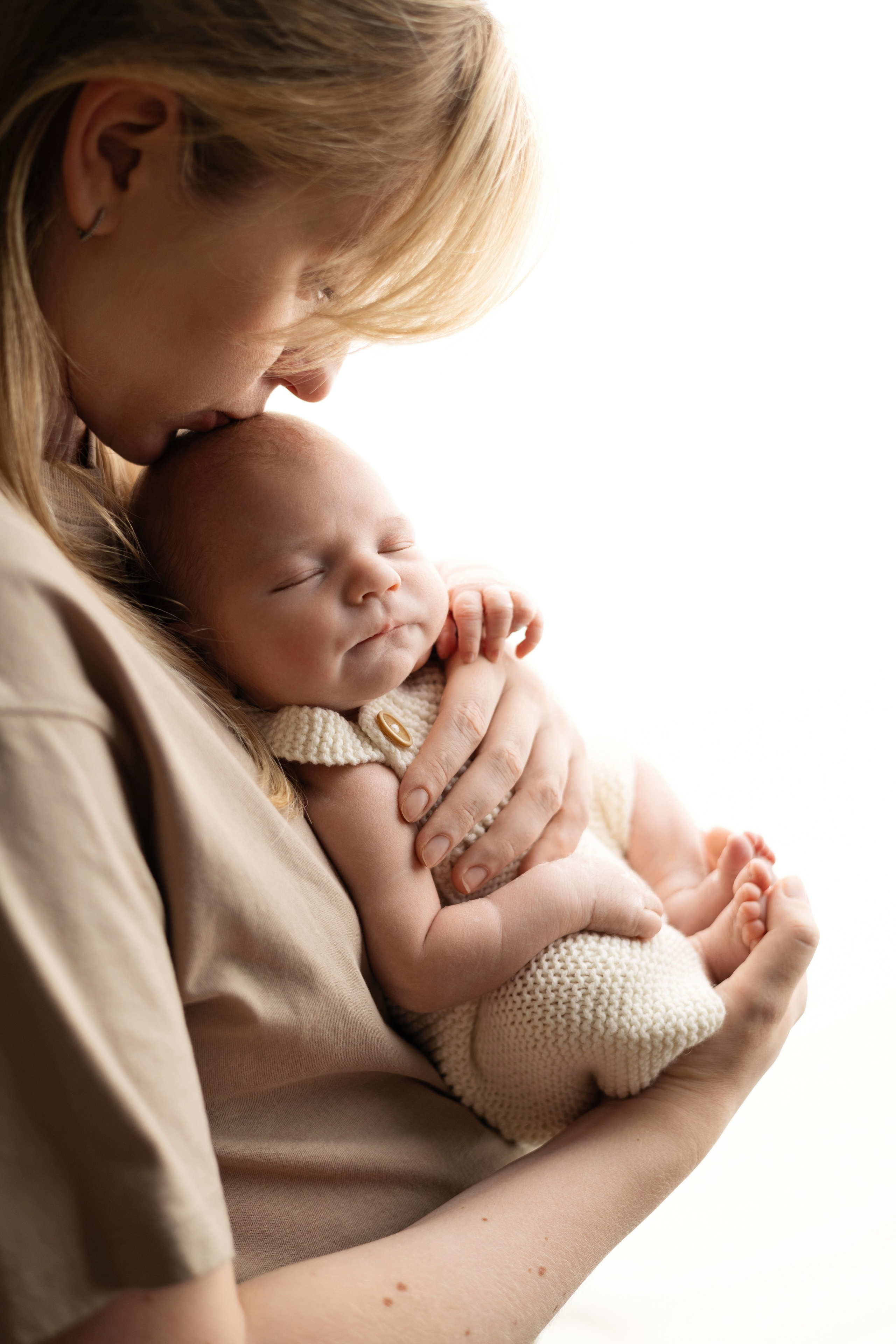 Влад. Лилия Алтухова — фотограф новорожденных в Москве и области