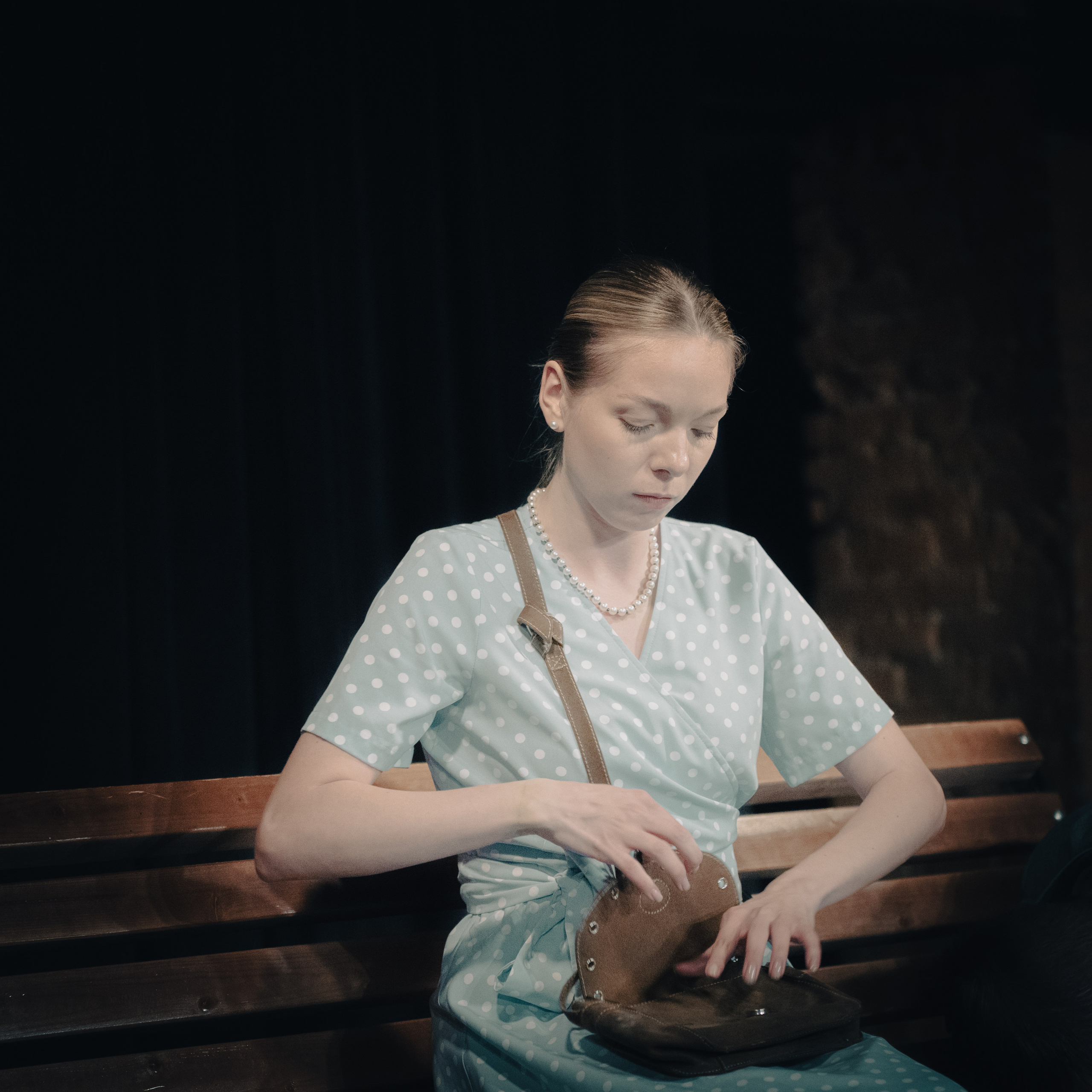 Дура ненормальная. Фотограф и оператор в Москве Елизавета Коргалидзе