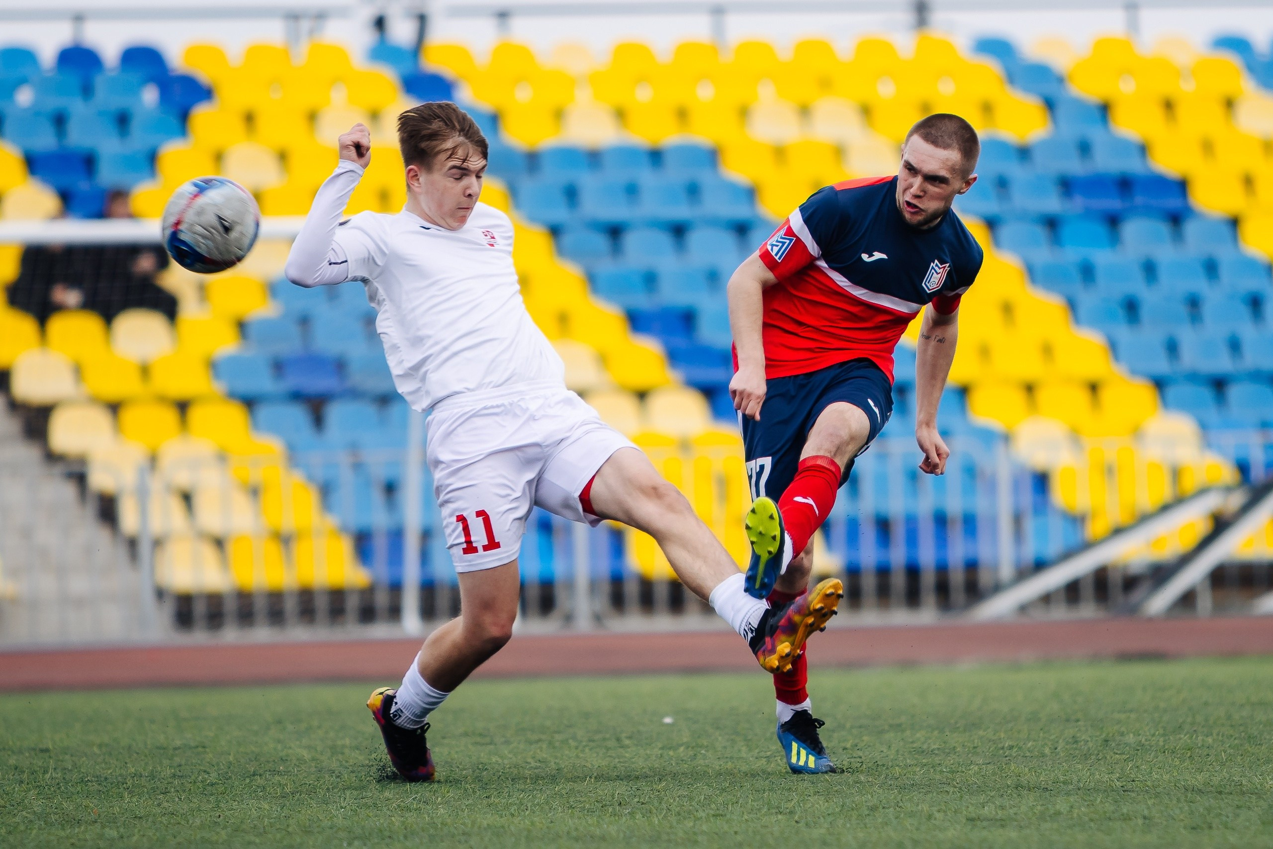 ФК «Металлург-Магнитогорск» vs ФК «ОСШ-Челябинск-М» // 05.04.25. Денис Прохоров Фотограф в г. Магнитогорск