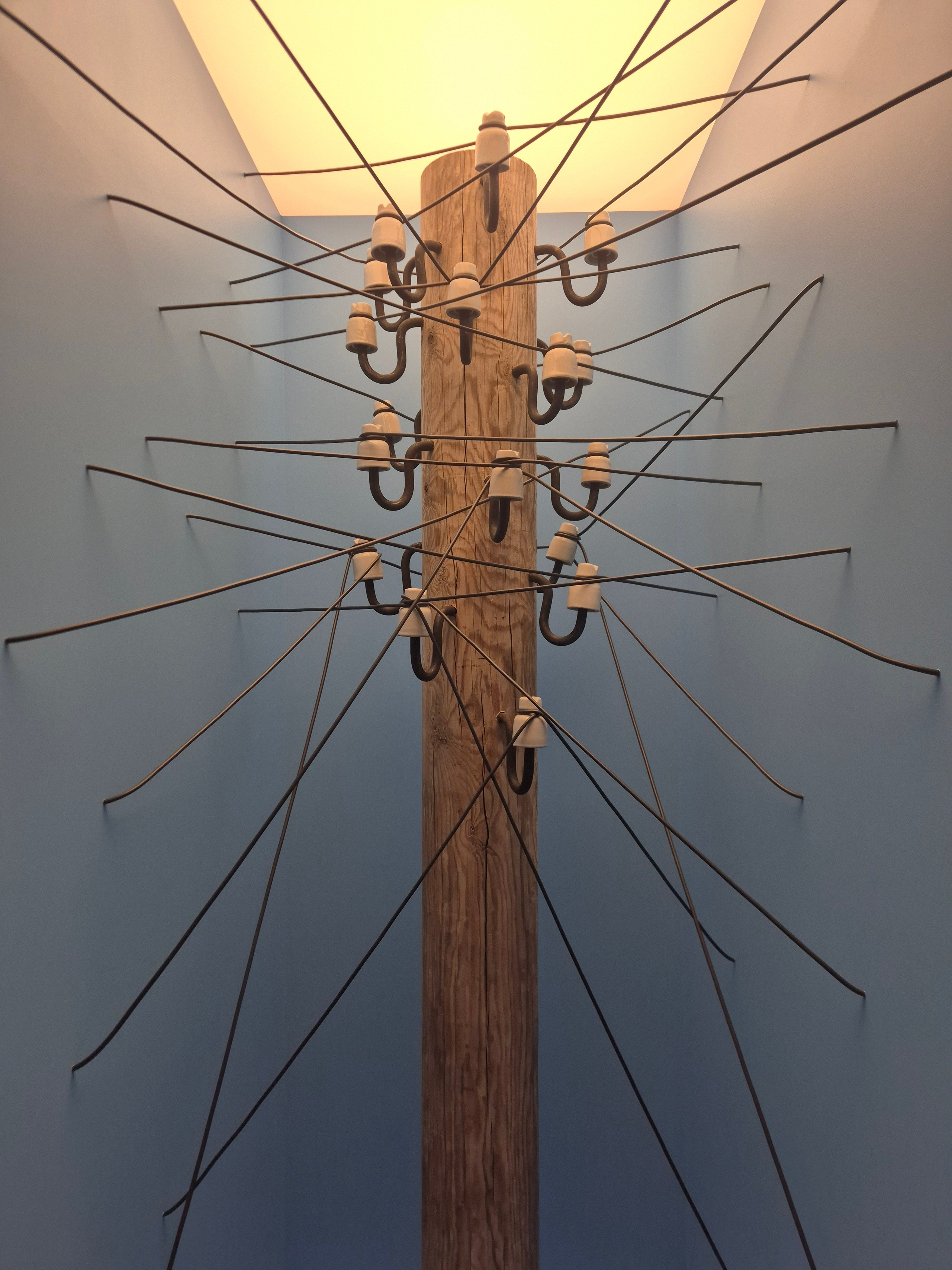 И вот такие инсталляции