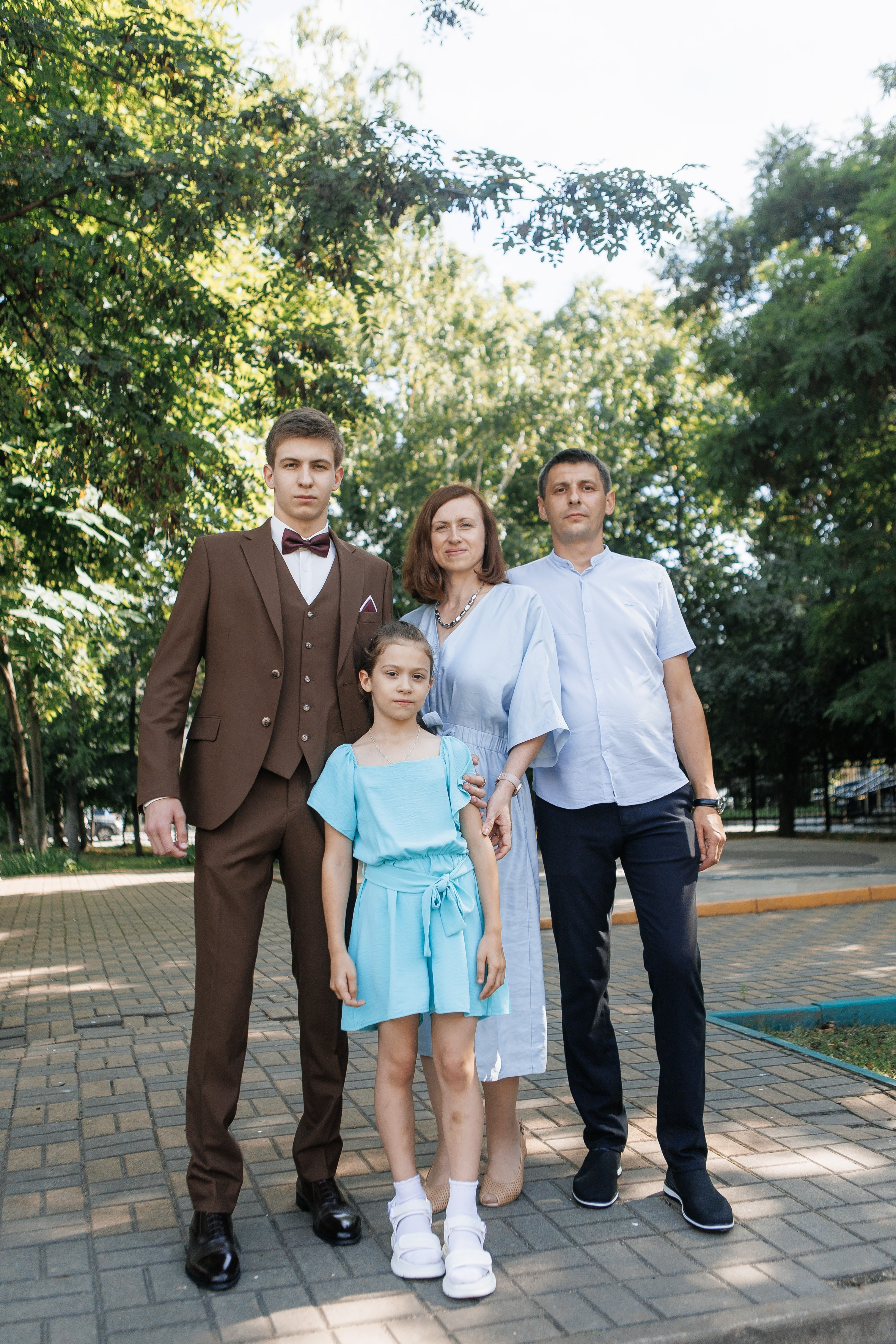 Выпускной Гимназия 12 2024 г. Свадебный и портретный Фотограф в Липецке Дмитрий Котюков