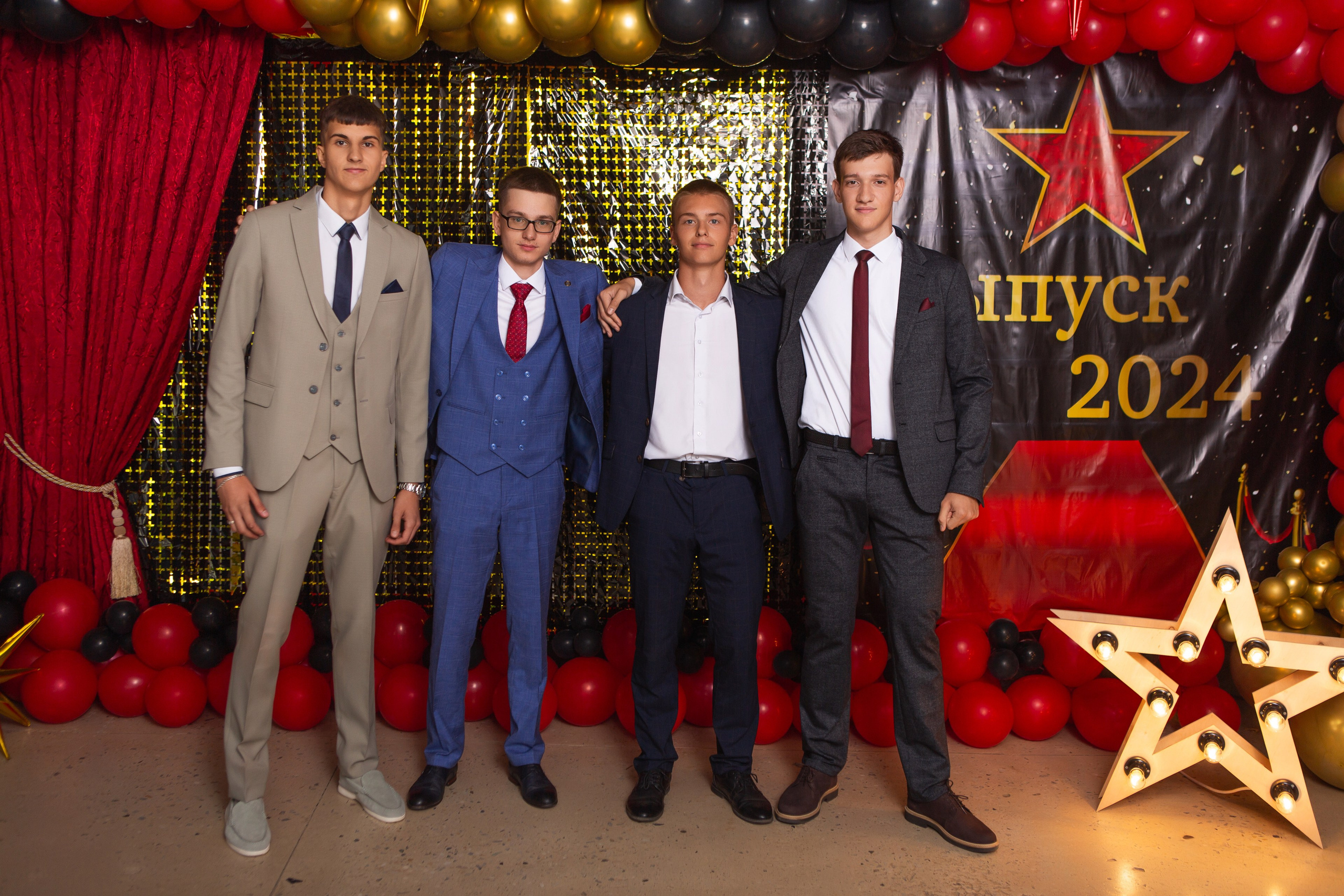 ФОТОСЕССИЯ С РОДИТЕЛЯМИ «ВЫПУСКНОЙ» 2024 г. 9 ШКОЛА г. МЦЕНСК. ТВОЙ АЛЬБОМ / ТВОИ ПРАВИЛА