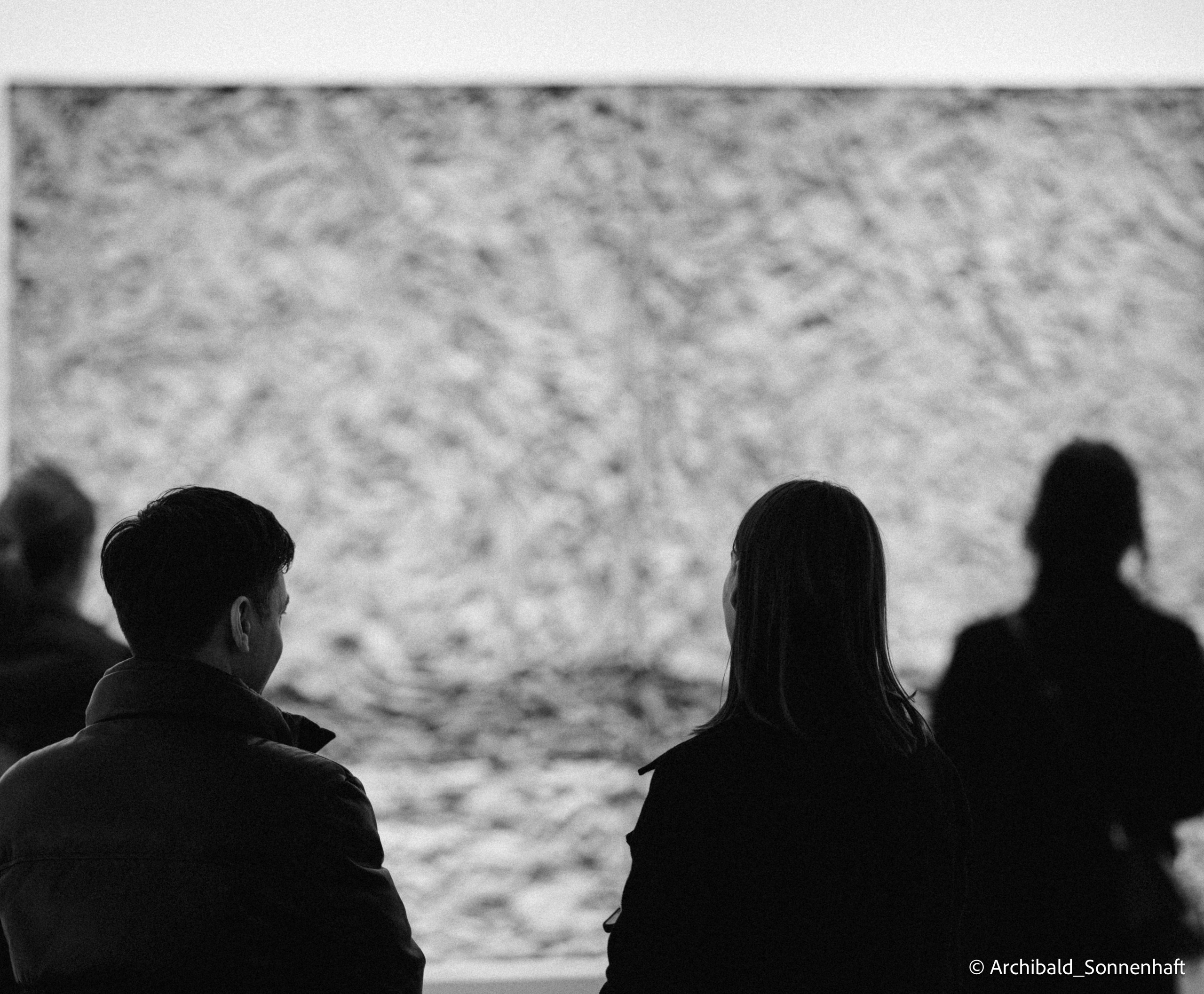 Walking in GZ, sunday. Photographer in Guangzhou, China. Archibald Sonnenhaft