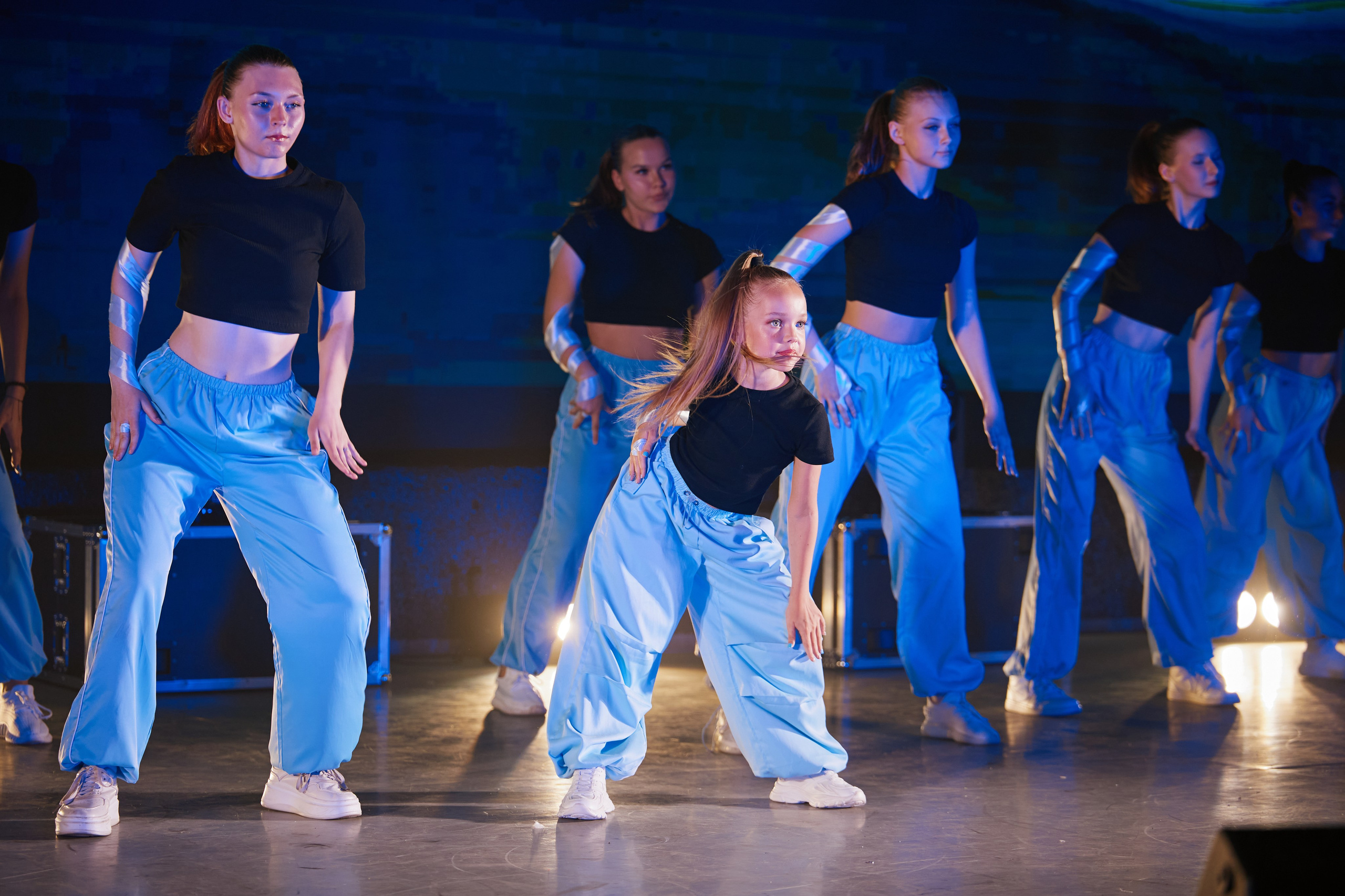 VIVA GLAM Отчетный концерт. Фотограф и видеограф в Кургане Леонид Корнильев