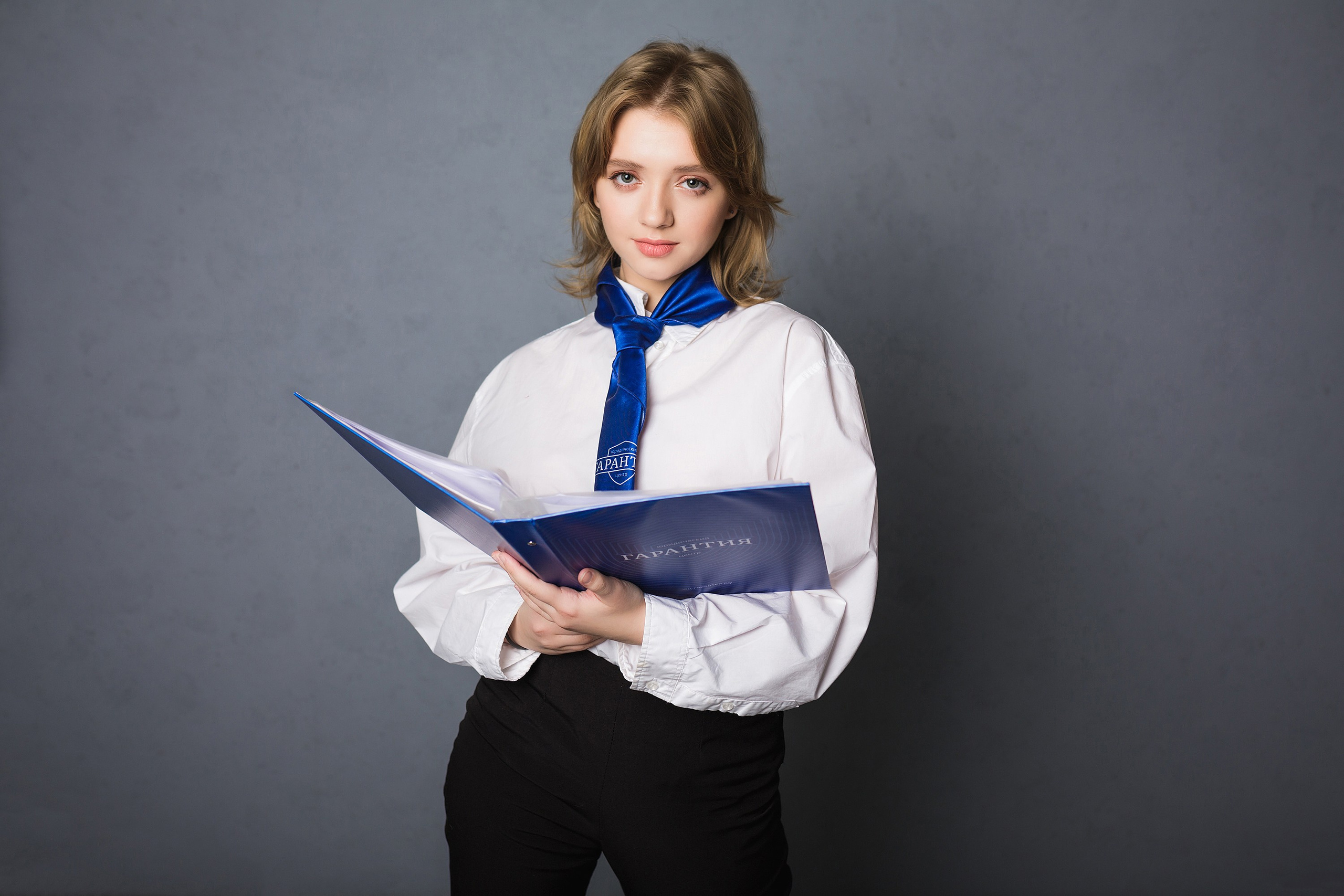 ДЕЛОВЫЕ. Roman Photo