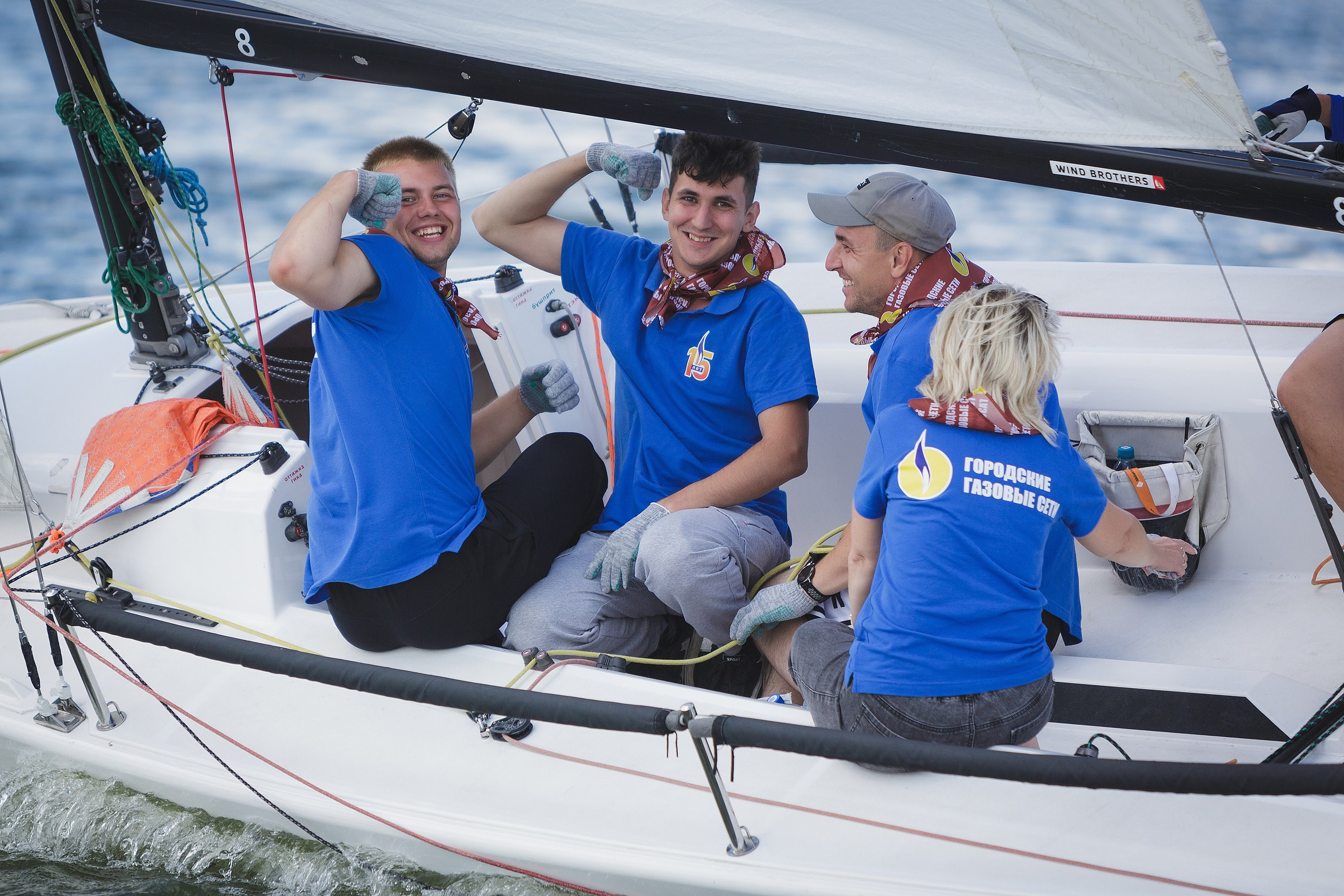 ЯХТИНГ. Roman Photo