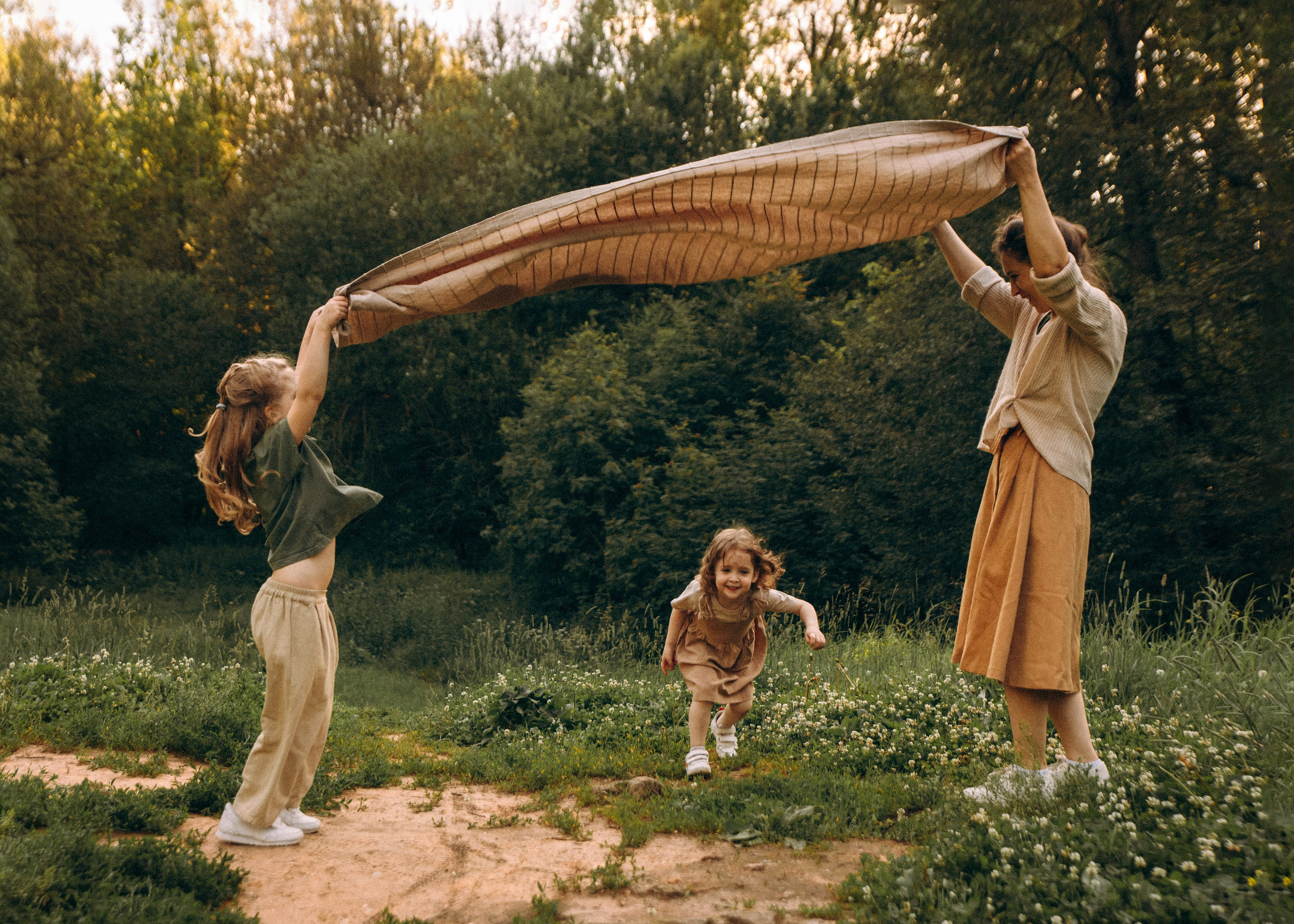 Галя, Варя, Аврора. Семейный фотограф В Москве Александра Дейкун