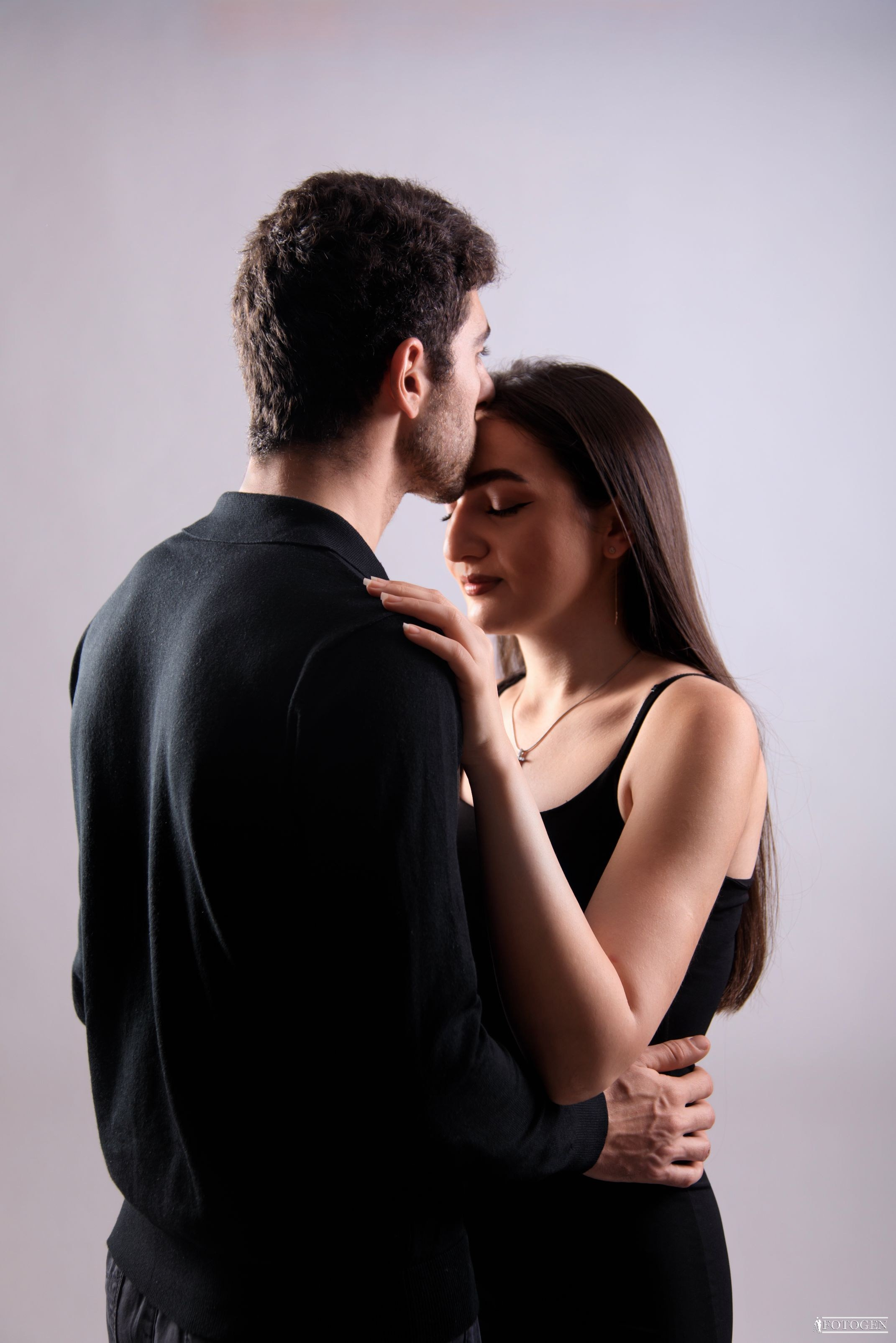 Вечные ценности: Фотосессии традиций и чувств. Интерьерная фотостудия FOTOGEN г. Краснодар