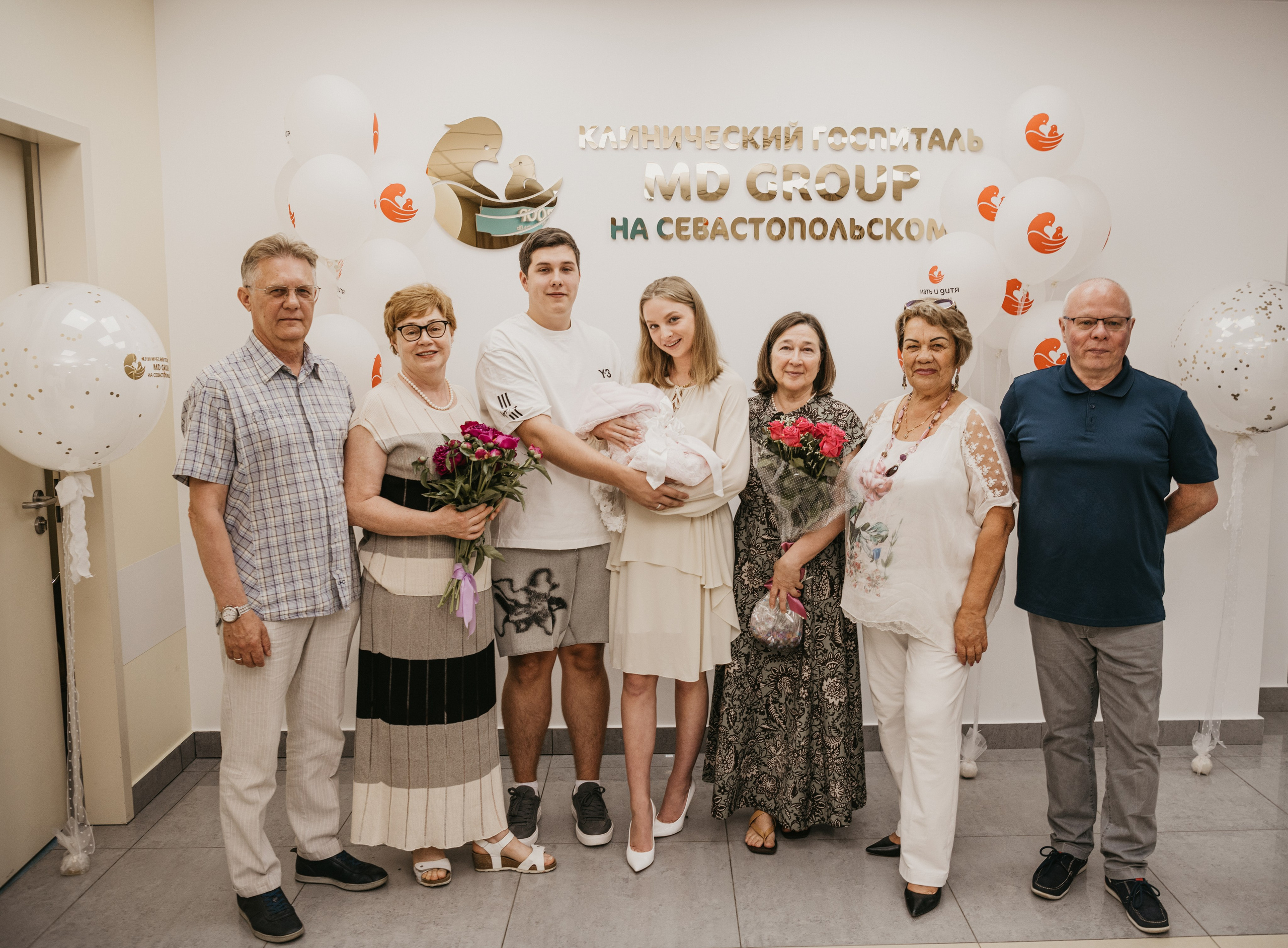 Выписка Виктории. Мать и дитя. Фотограф на выписку из роддома в Москве и МО