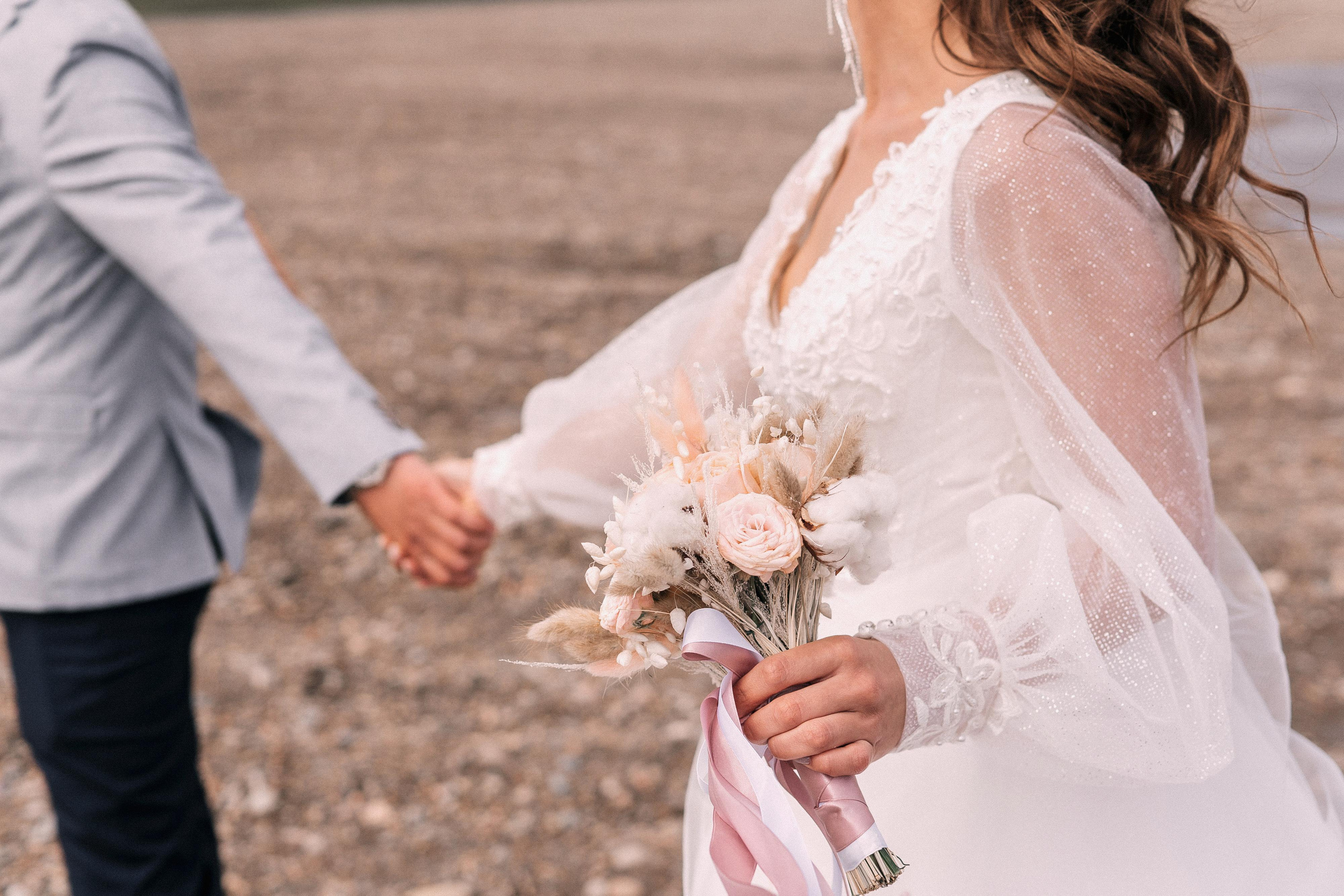 Пасмурно. Возможны ливни. Фотограф Иркутск, Ангарск, Усолье-Сибирское. Выпускные альбомы