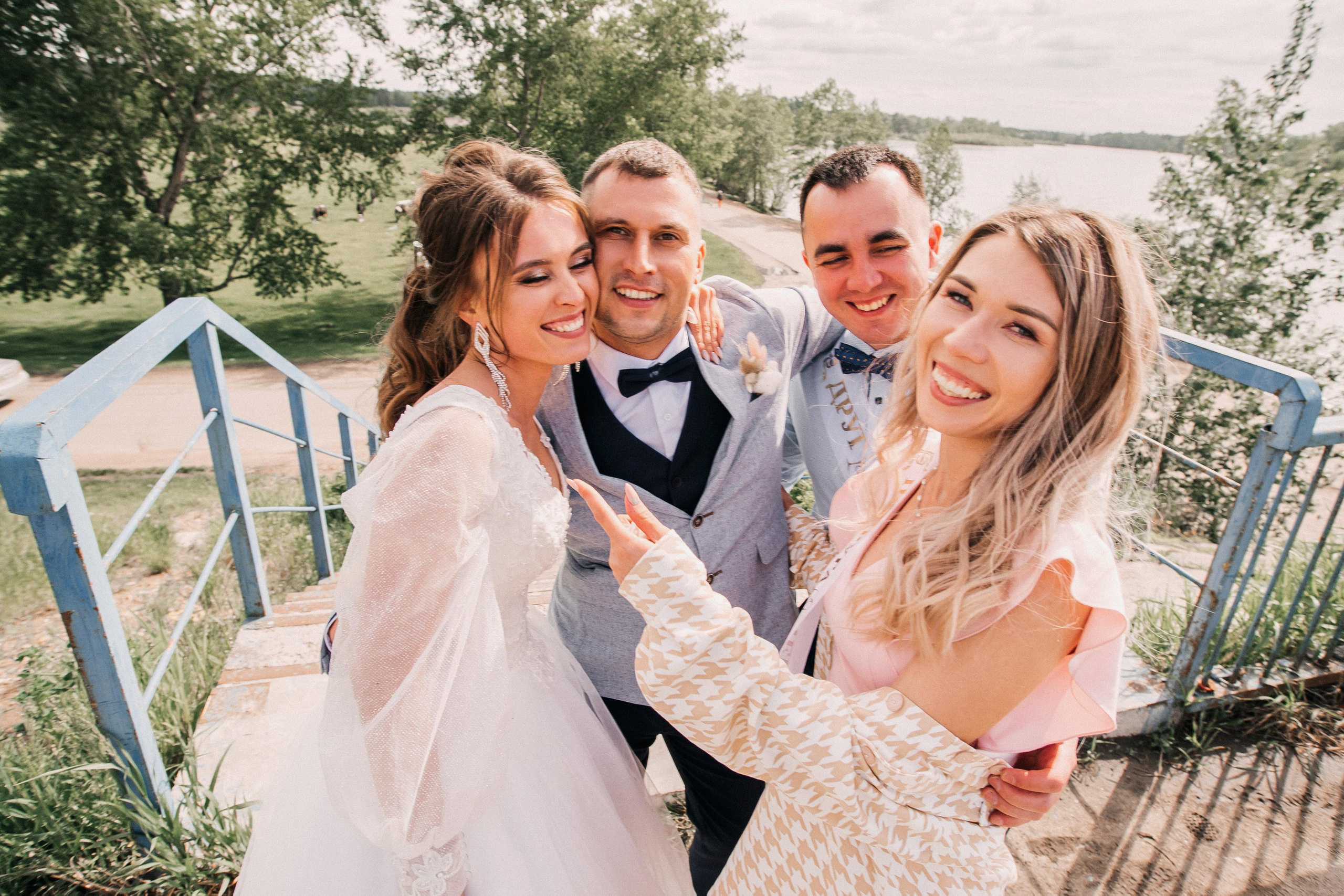 Пасмурно. Возможны ливни. Фотограф Иркутск, Ангарск, Усолье-Сибирское. Выпускные альбомы