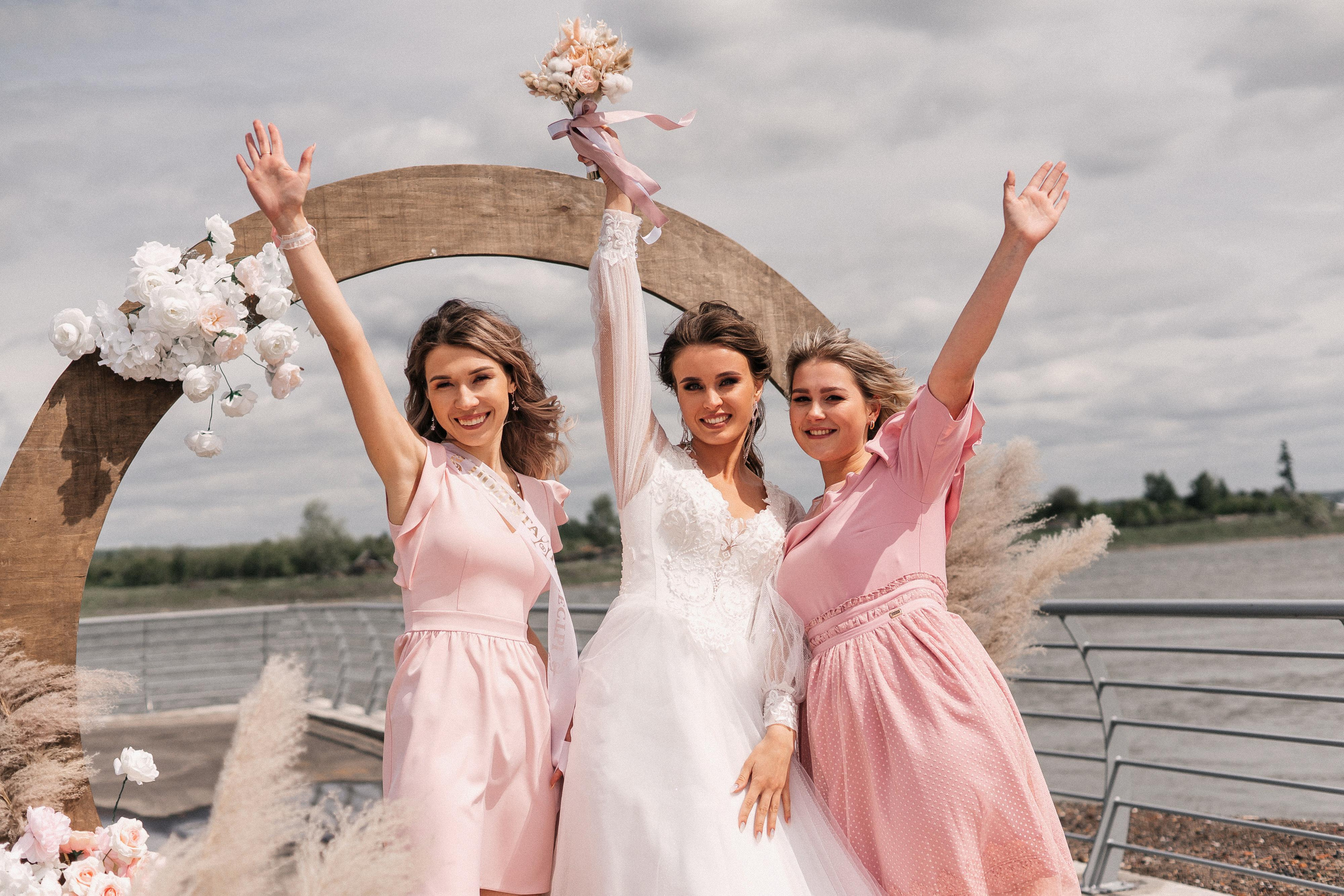 Пасмурно. Возможны ливни. Фотограф Иркутск, Ангарск, Усолье-Сибирское. Выпускные альбомы