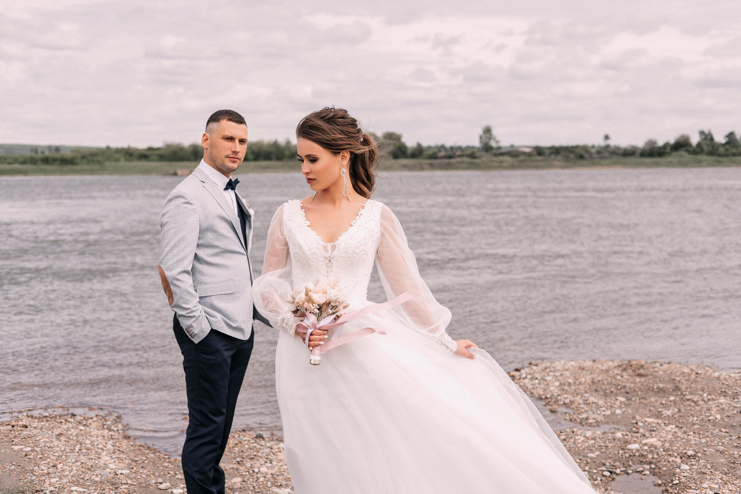 Пасмурно. Возможны ливни. Фотограф Иркутск, Ангарск, Усолье-Сибирское. Выпускные альбомы