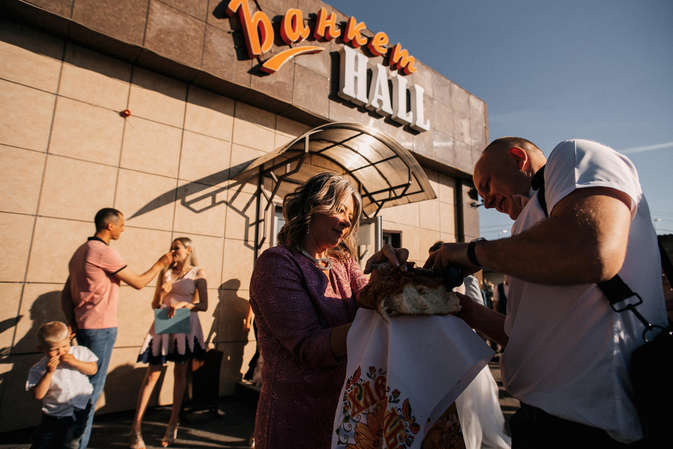 Пасмурно. Возможны ливни. Фотограф Иркутск, Ангарск, Усолье-Сибирское. Выпускные альбомы