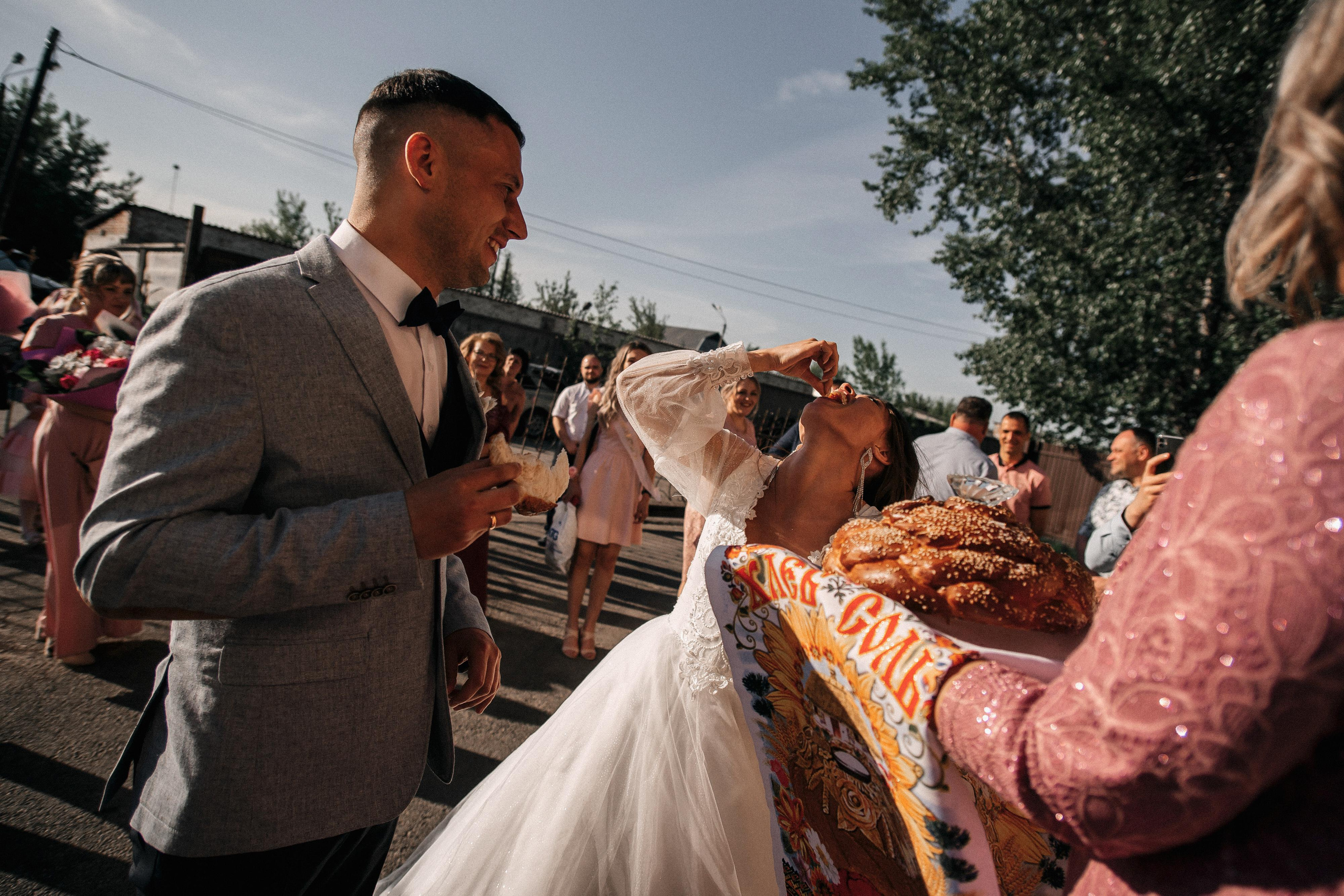 Пасмурно. Возможны ливни. Фотограф Иркутск, Ангарск, Усолье-Сибирское. Выпускные альбомы