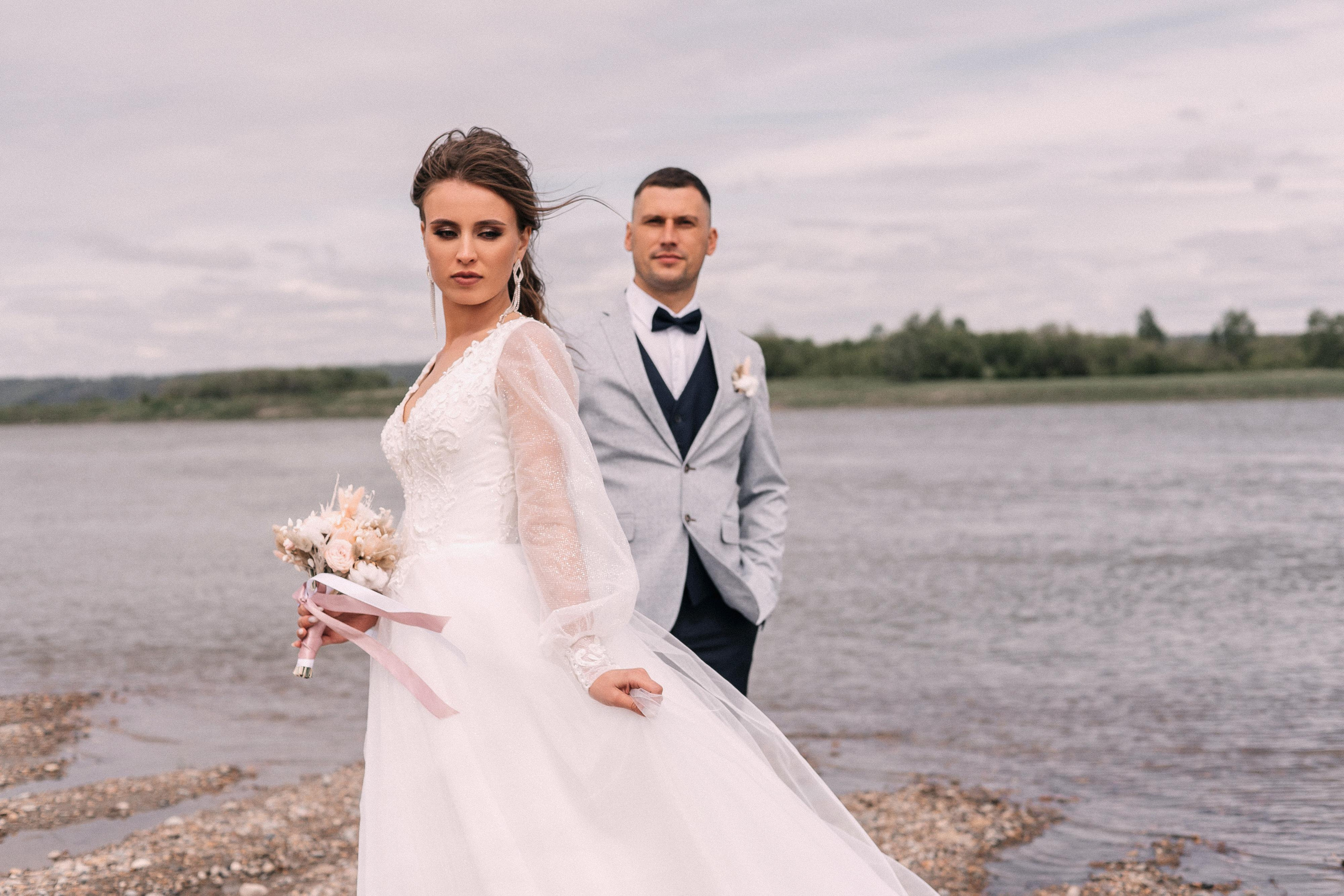 Пасмурно. Возможны ливни. Фотограф Иркутск, Ангарск, Усолье-Сибирское. Выпускные альбомы