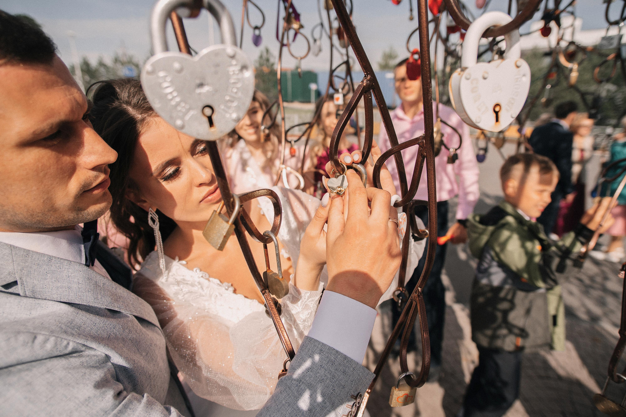Пасмурно. Возможны ливни. Фотограф Иркутск, Ангарск, Усолье-Сибирское. Выпускные альбомы