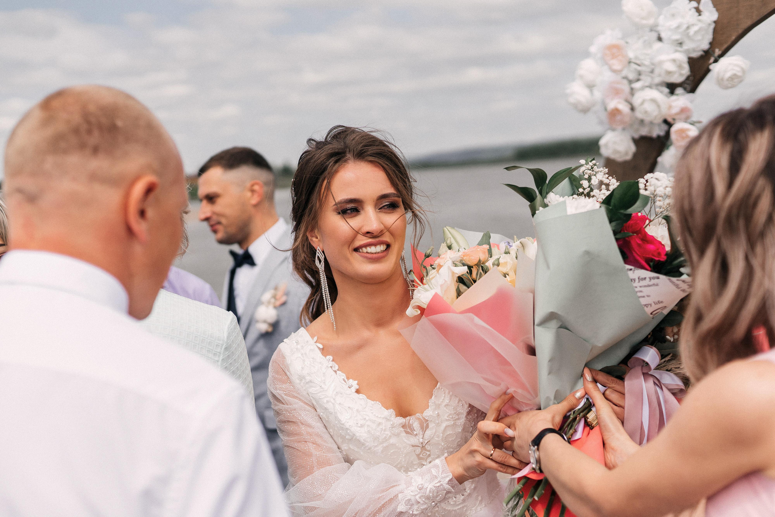 Пасмурно. Возможны ливни. Фотограф Иркутск, Ангарск, Усолье-Сибирское. Выпускные альбомы