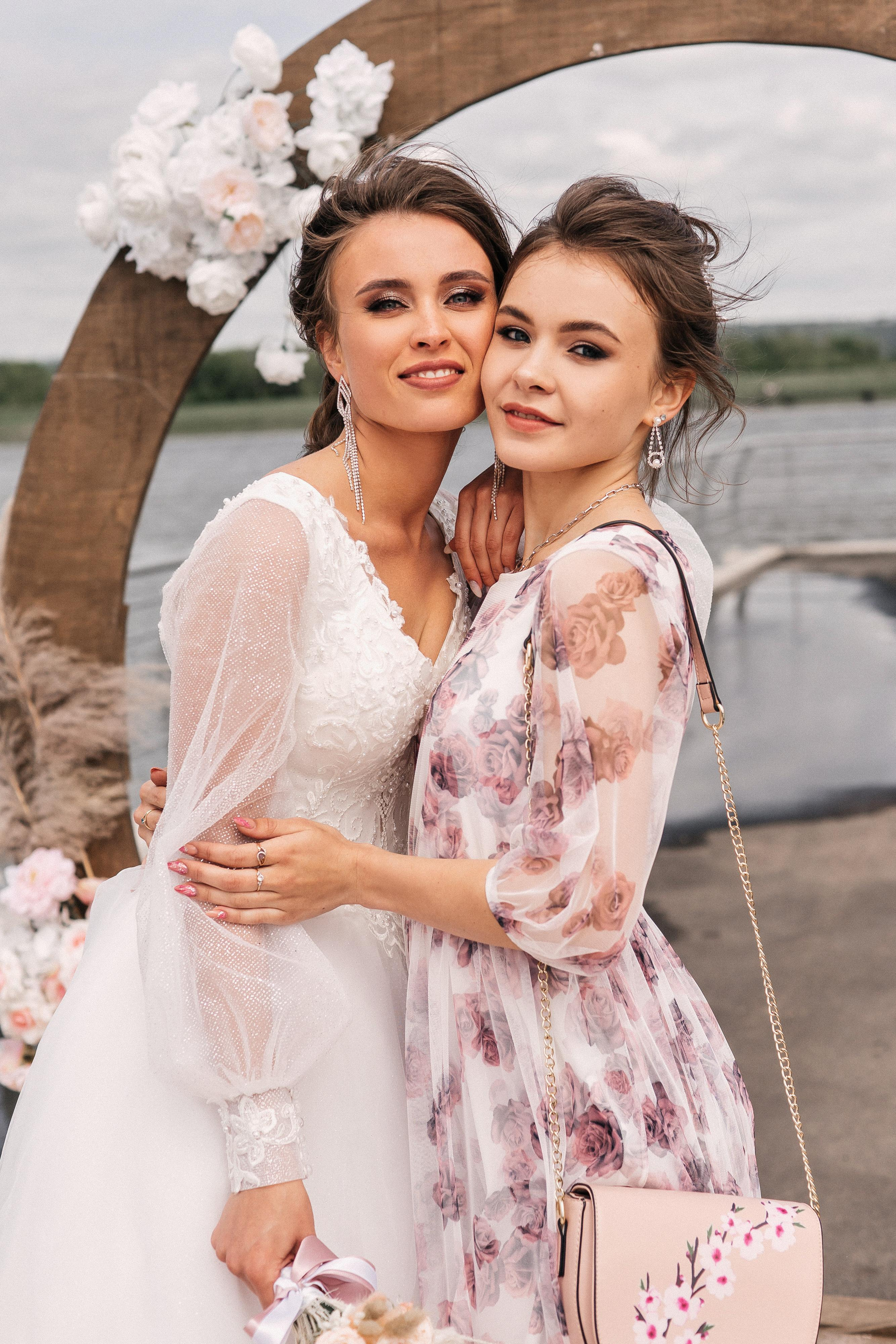 Пасмурно. Возможны ливни. Фотограф Иркутск, Ангарск, Усолье-Сибирское. Выпускные альбомы