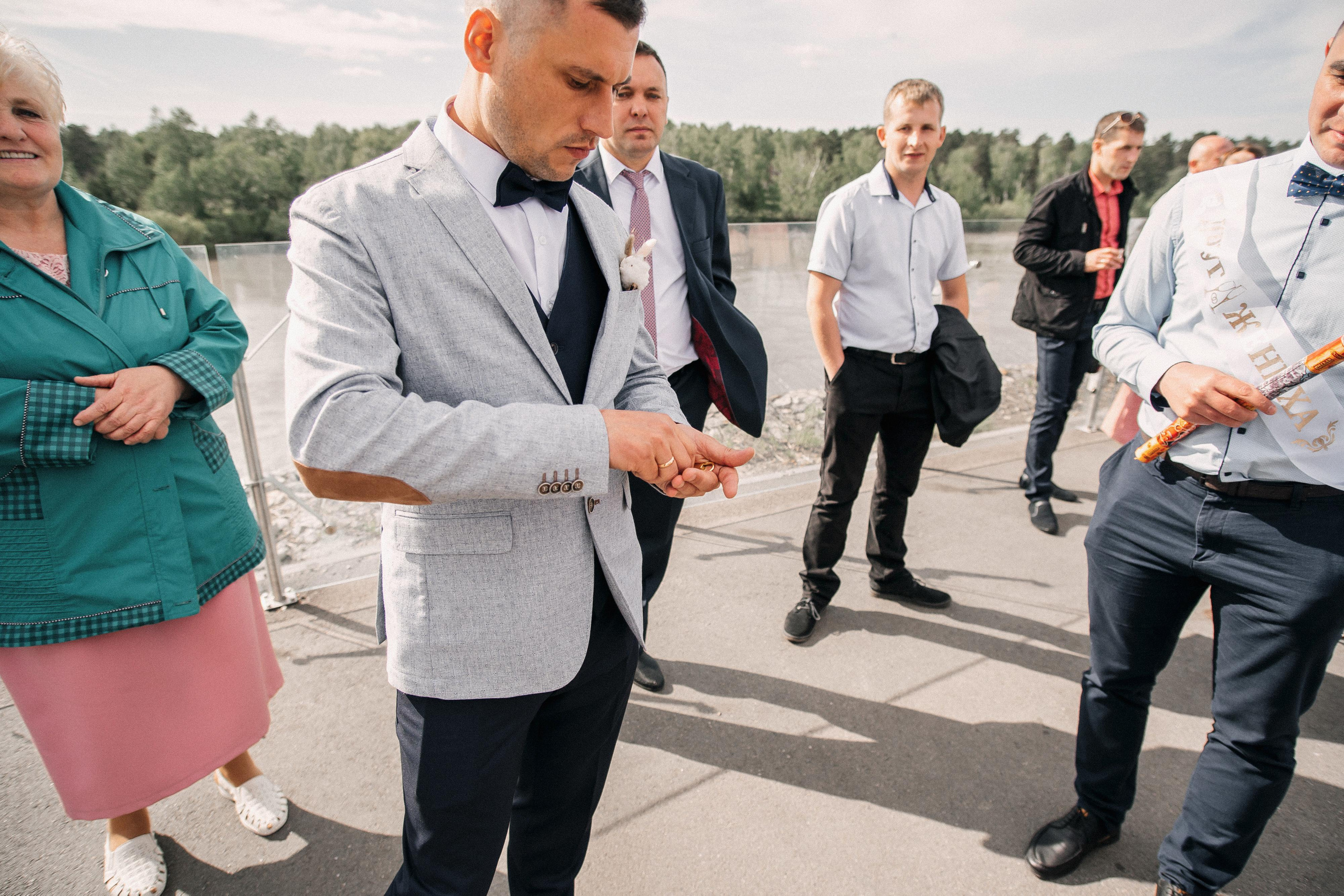 Пасмурно. Возможны ливни. Фотограф Иркутск, Ангарск, Усолье-Сибирское. Выпускные альбомы