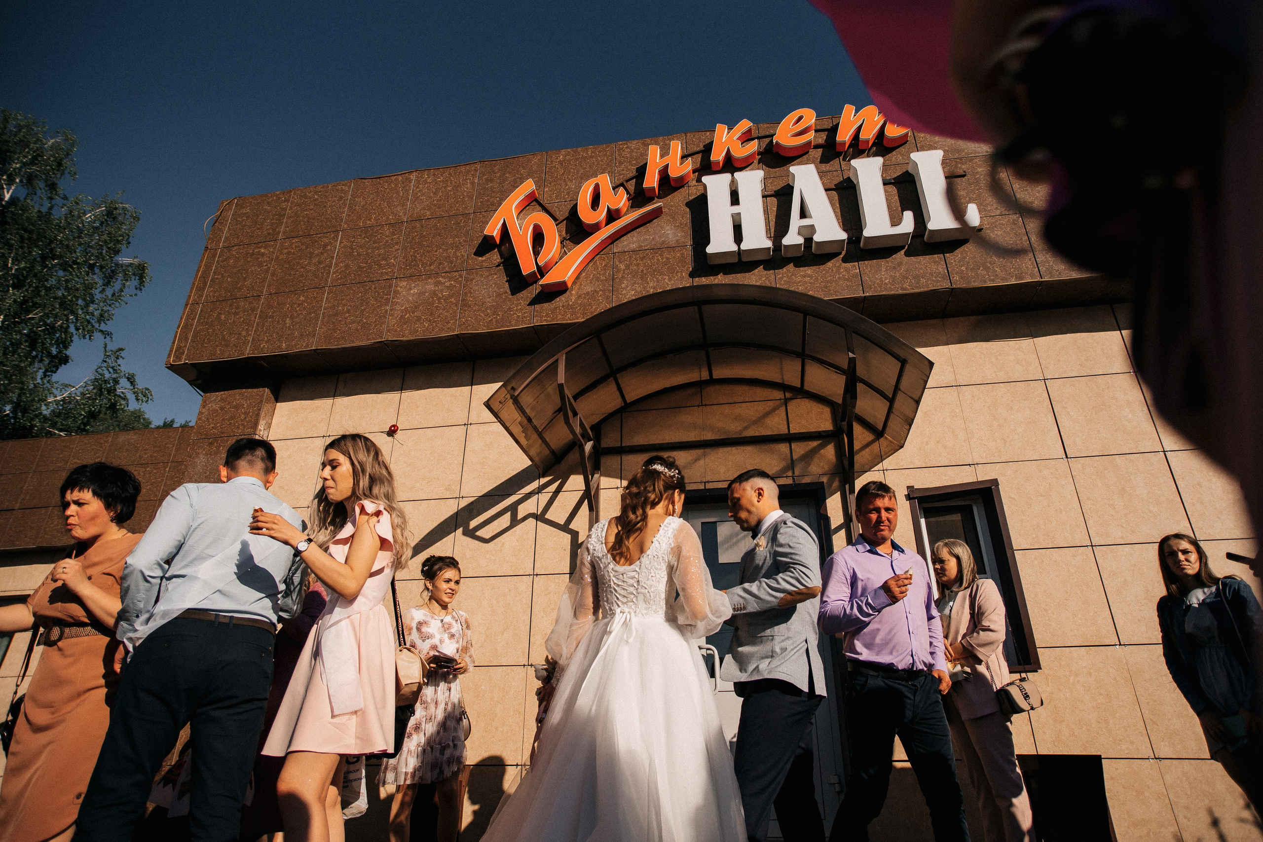 Пасмурно. Возможны ливни. Фотограф Иркутск, Ангарск, Усолье-Сибирское. Выпускные альбомы