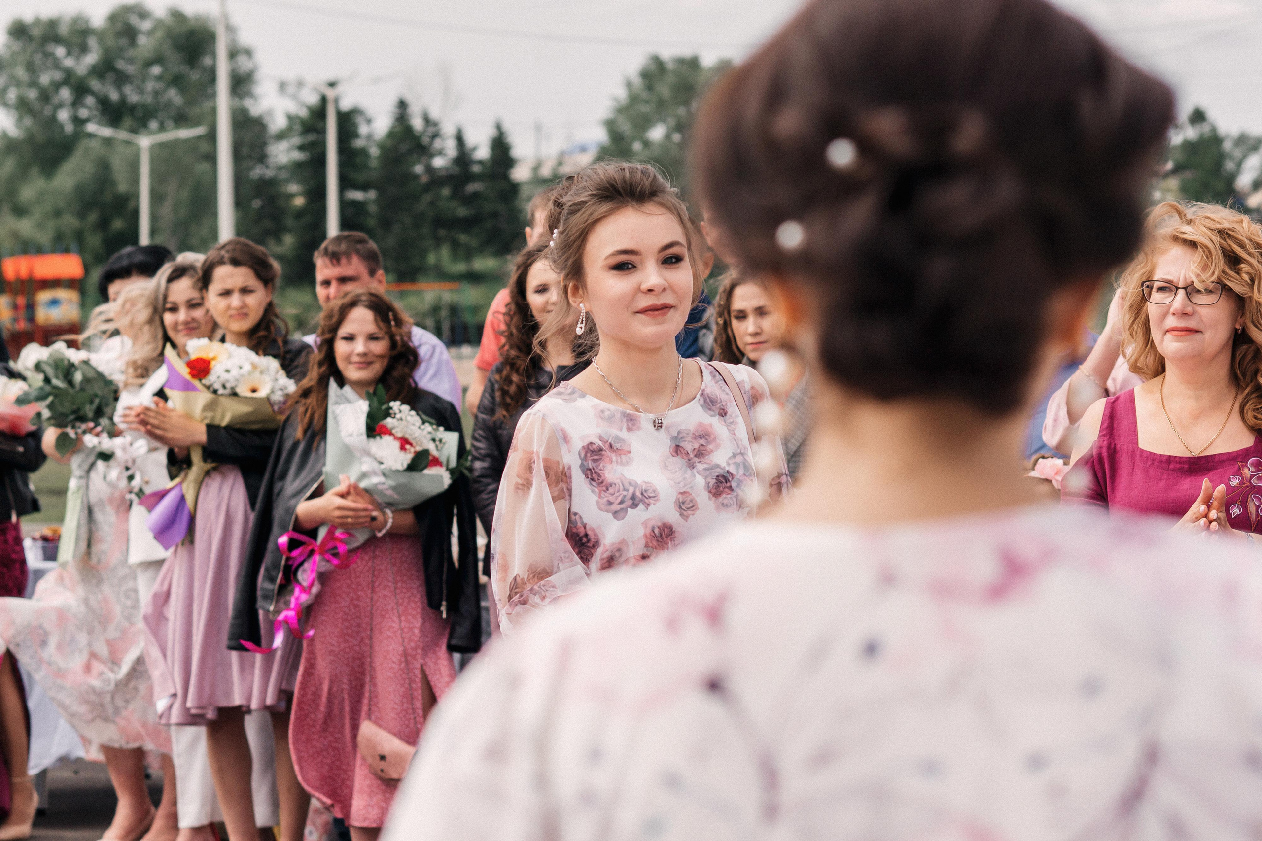 Пасмурно. Возможны ливни. Фотограф Иркутск, Ангарск, Усолье-Сибирское. Выпускные альбомы