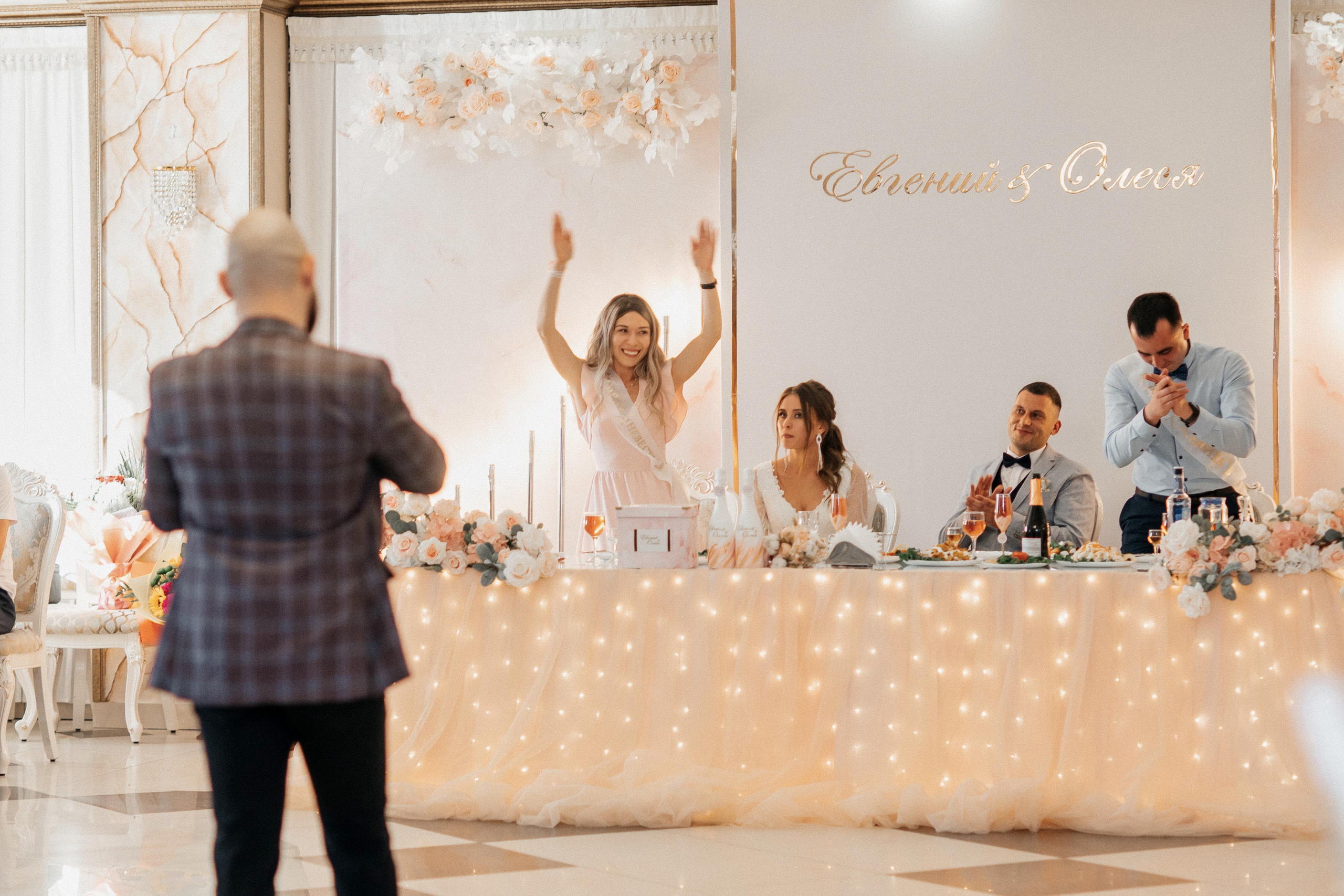 Пасмурно. Возможны ливни. Фотограф Иркутск, Ангарск, Усолье-Сибирское. Выпускные альбомы