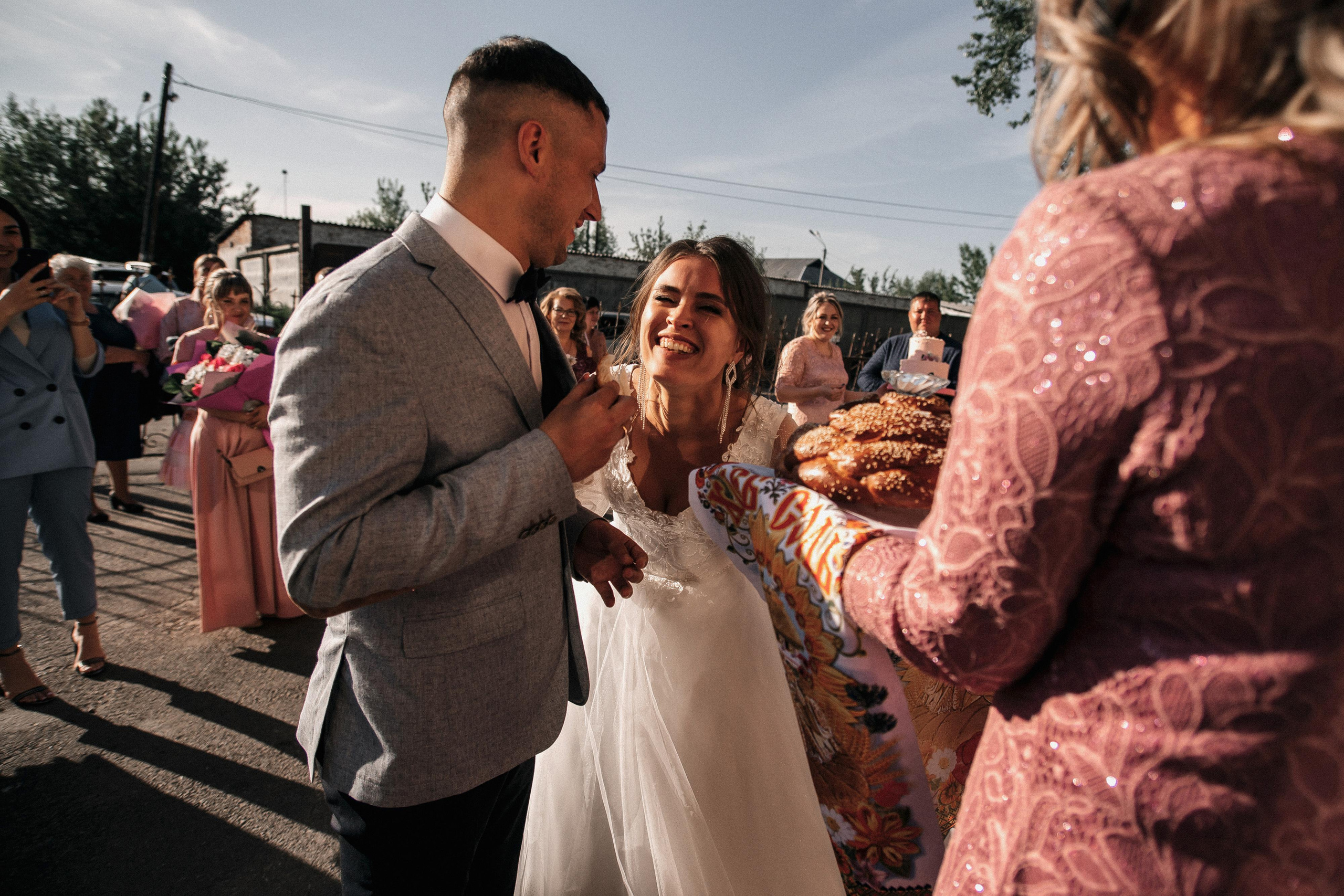 Пасмурно. Возможны ливни. Фотограф Иркутск, Ангарск, Усолье-Сибирское. Выпускные альбомы