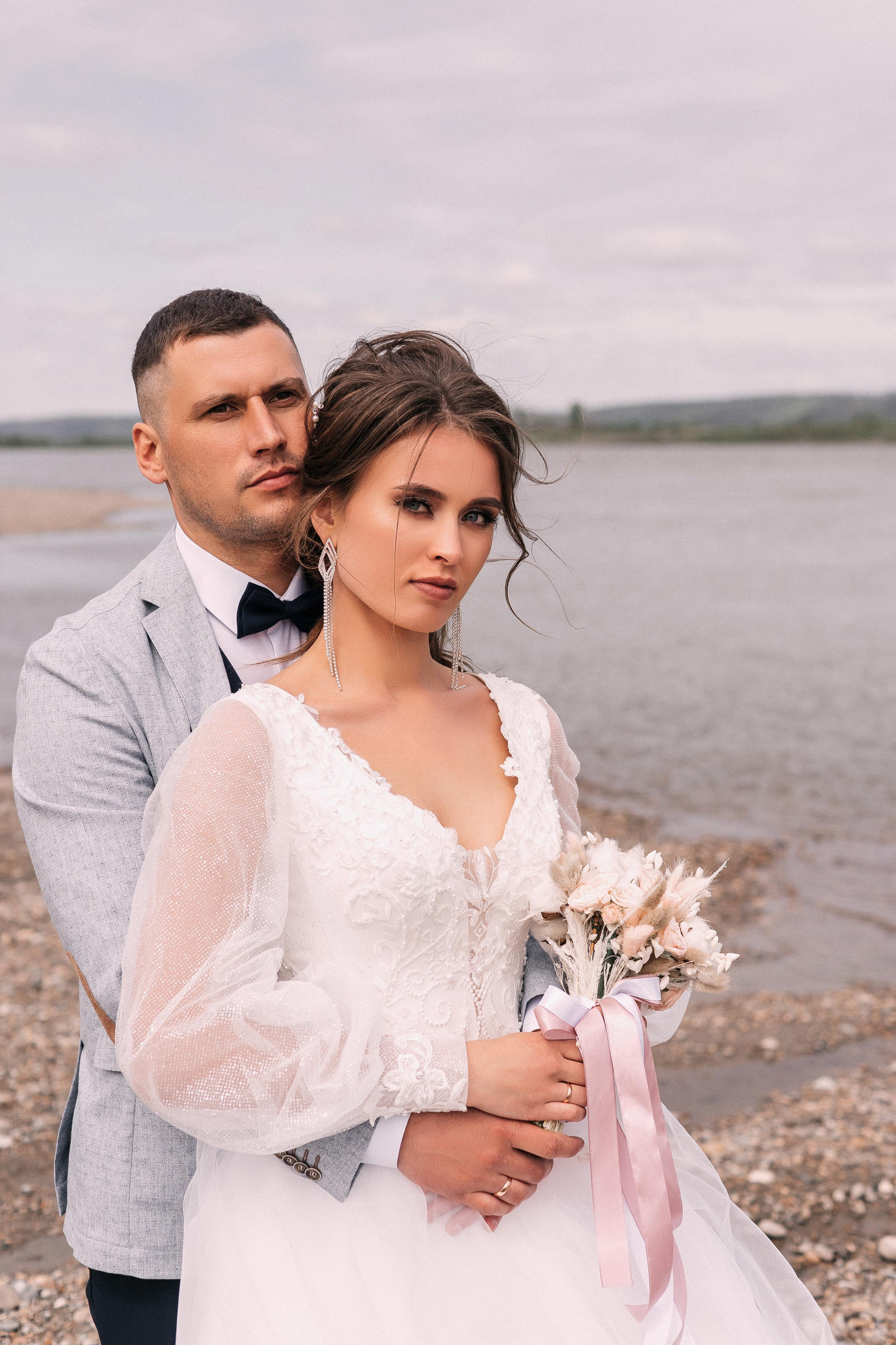 Пасмурно. Возможны ливни. Фотограф Иркутск, Ангарск, Усолье-Сибирское. Выпускные альбомы