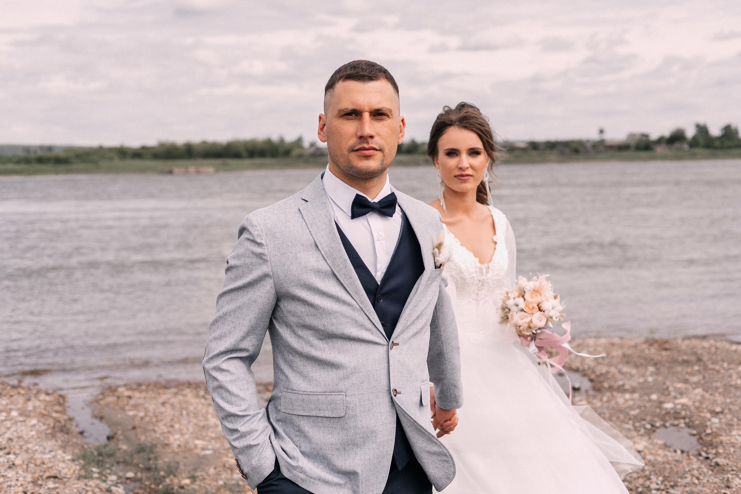 Пасмурно. Возможны ливни. Фотограф Иркутск, Ангарск, Усолье-Сибирское. Выпускные альбомы