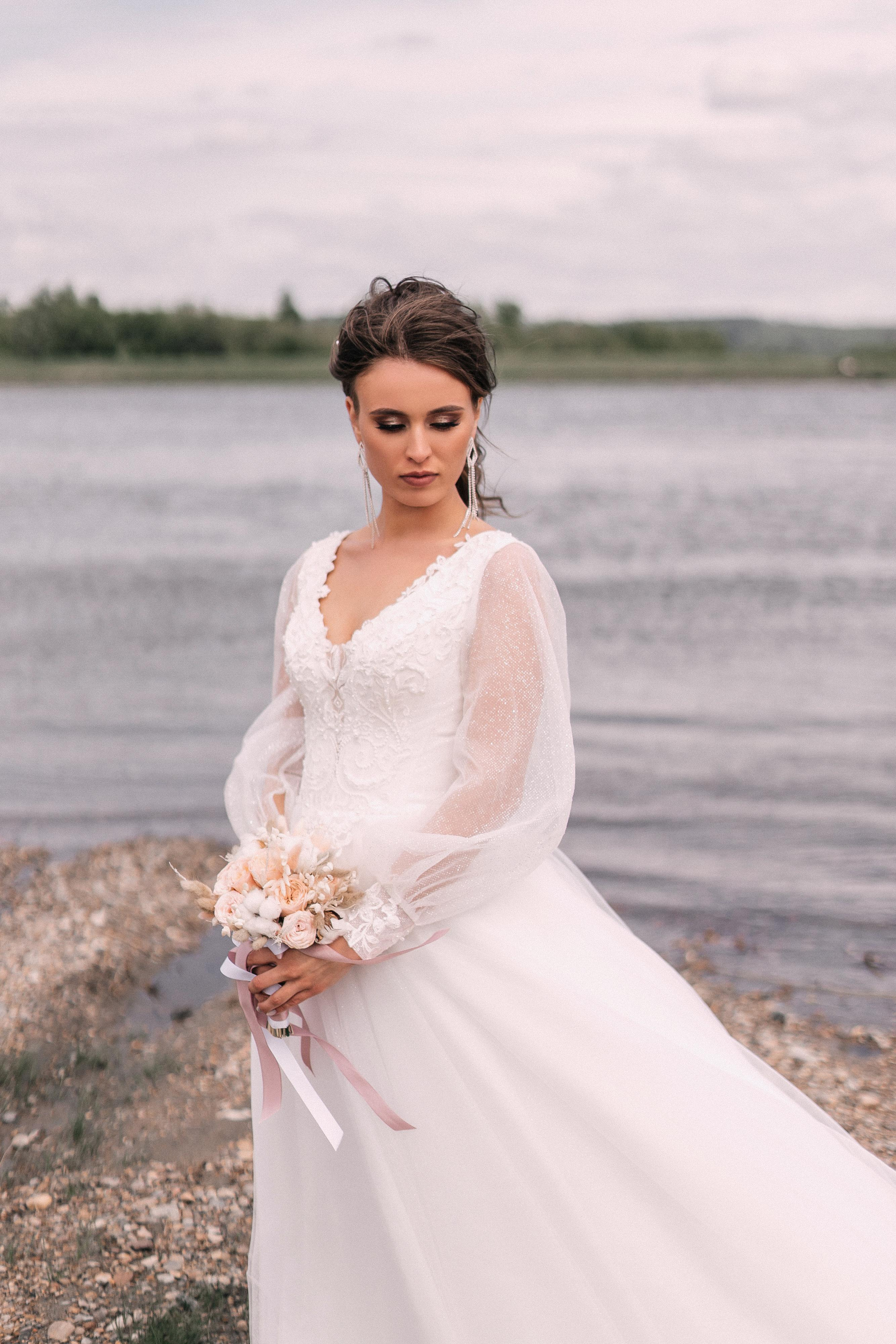 Пасмурно. Возможны ливни. Фотограф Иркутск, Ангарск, Усолье-Сибирское. Выпускные альбомы