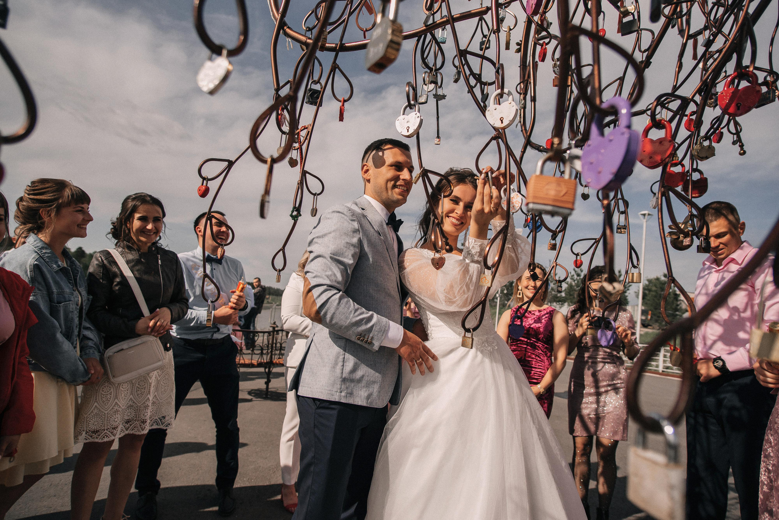 Пасмурно. Возможны ливни. Фотограф Иркутск, Ангарск, Усолье-Сибирское. Выпускные альбомы