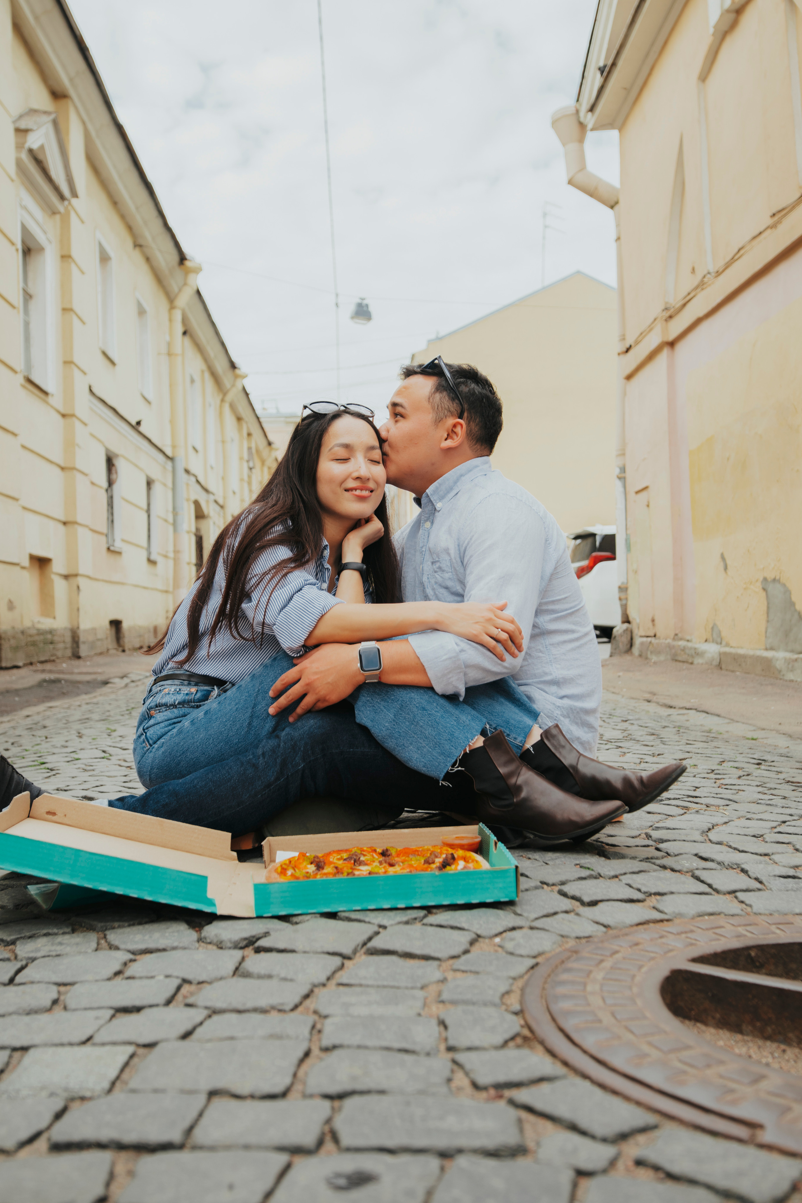 Азамат и Айнура. Алена Смирнова — фотограф и видеомейкер
