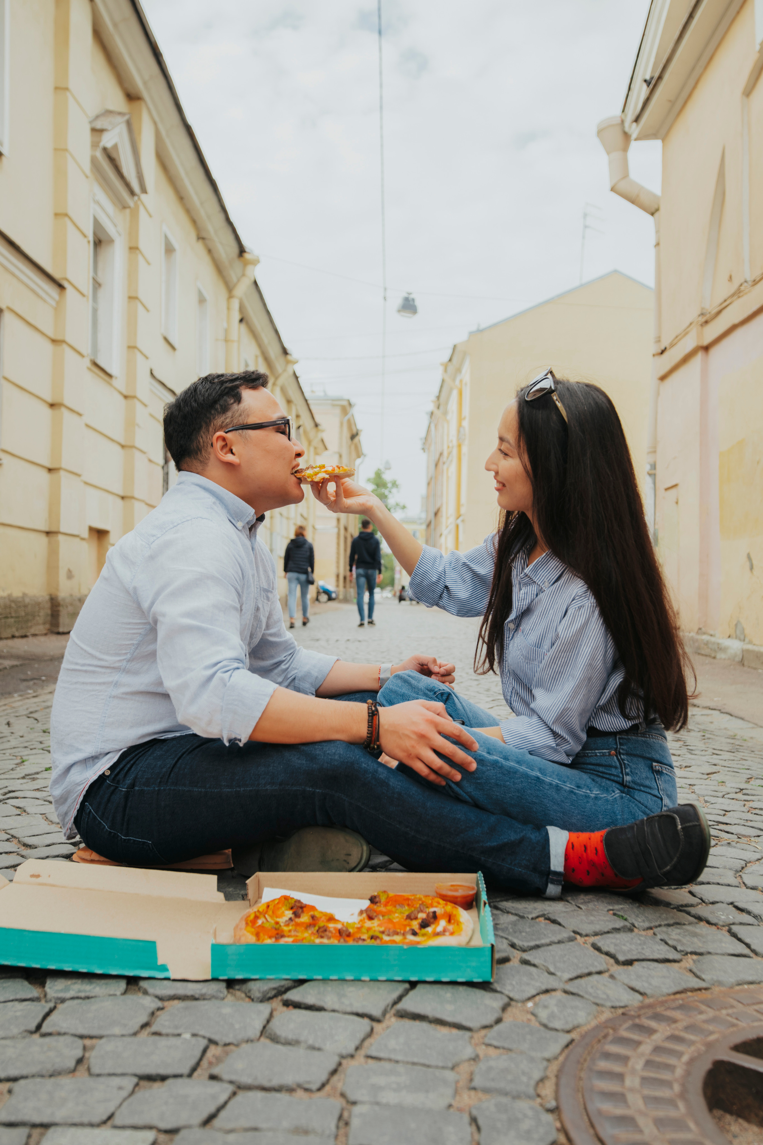 Азамат и Айнура. Алена Смирнова — фотограф и видеомейкер