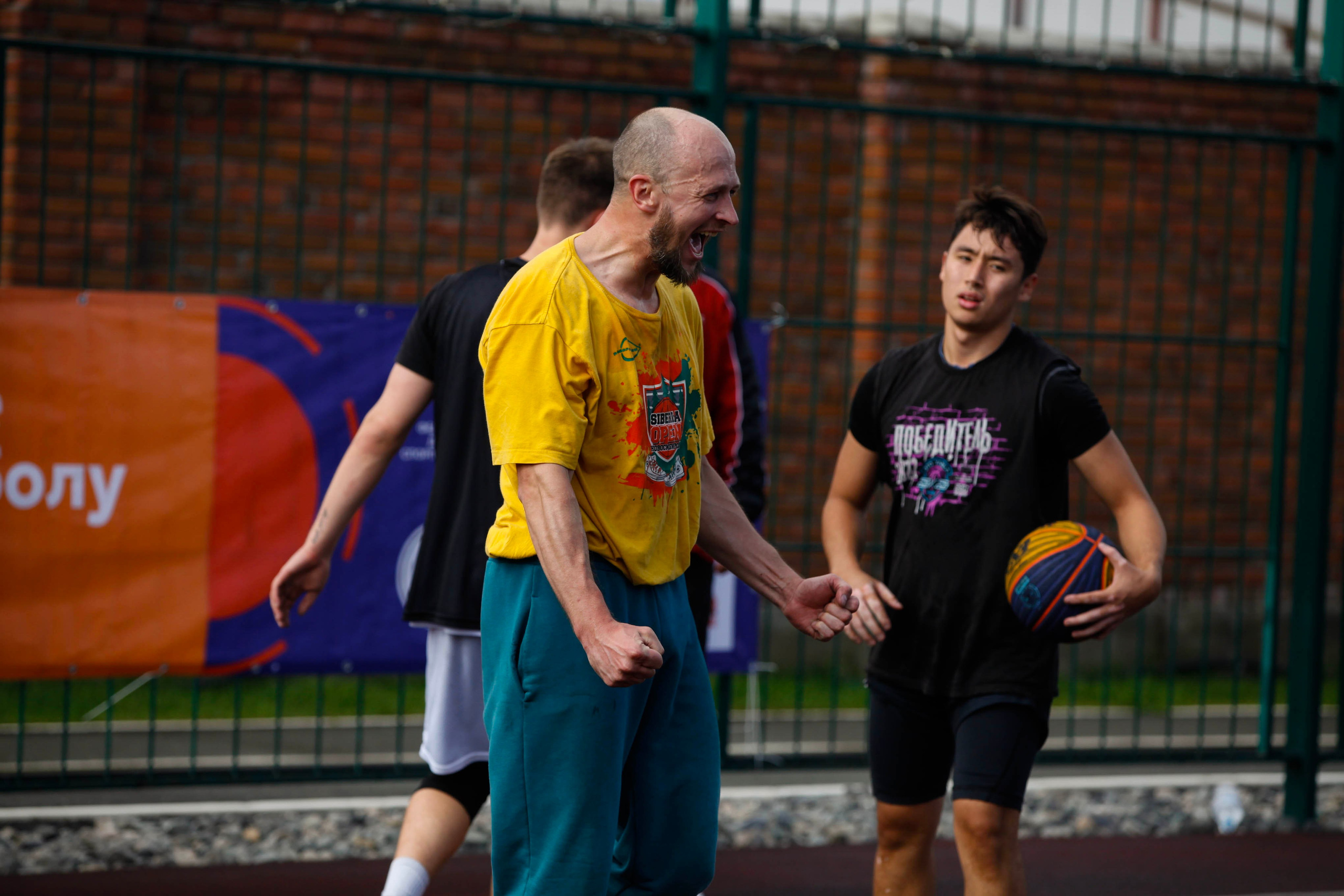 Фотограф, трансляция, звук и свет для вашего спорта. Спортивный фотограф, трансляция, звук и свет в Новосибирске