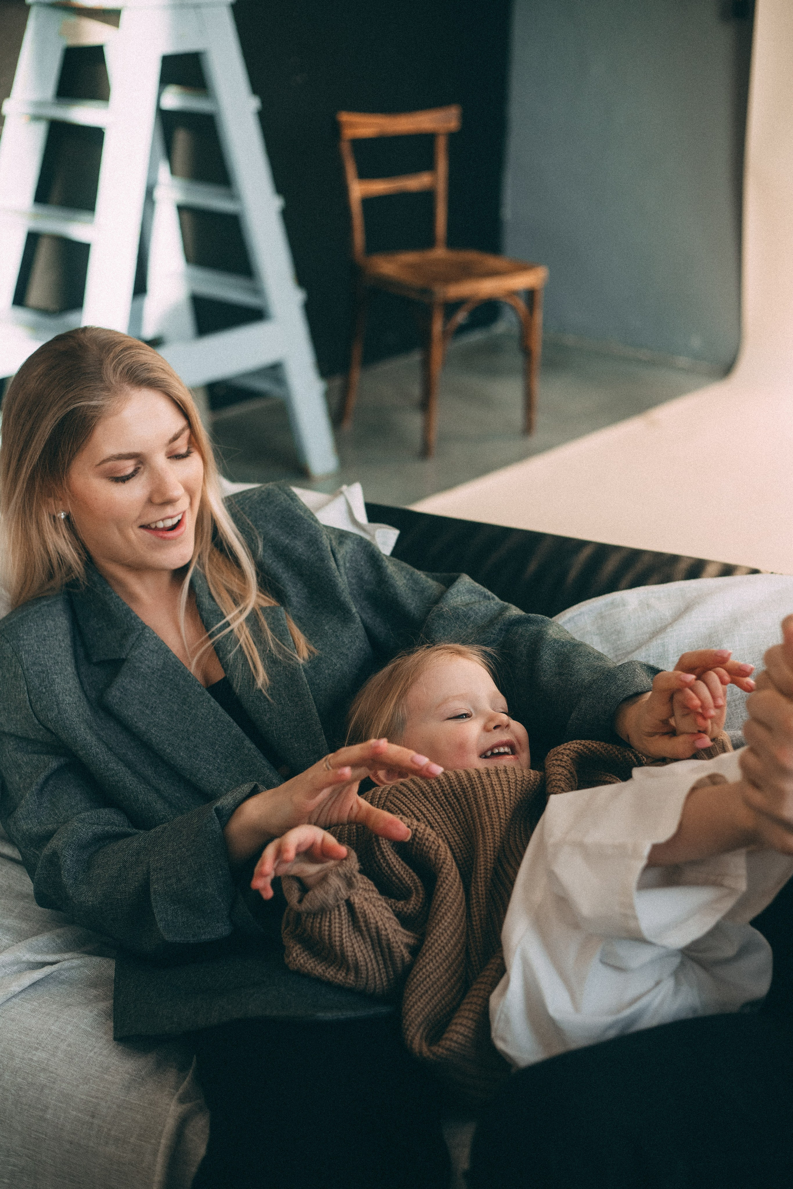 Зоя & Аня & Федя. Главная