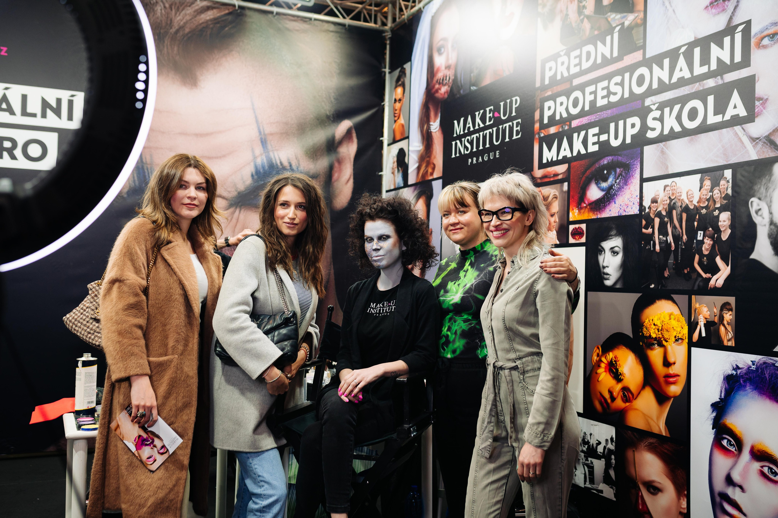 Make Up Institute x/ Paese Cosmetics | PWA Expo 2022. Photographer in Prague Alexander Pivovarov