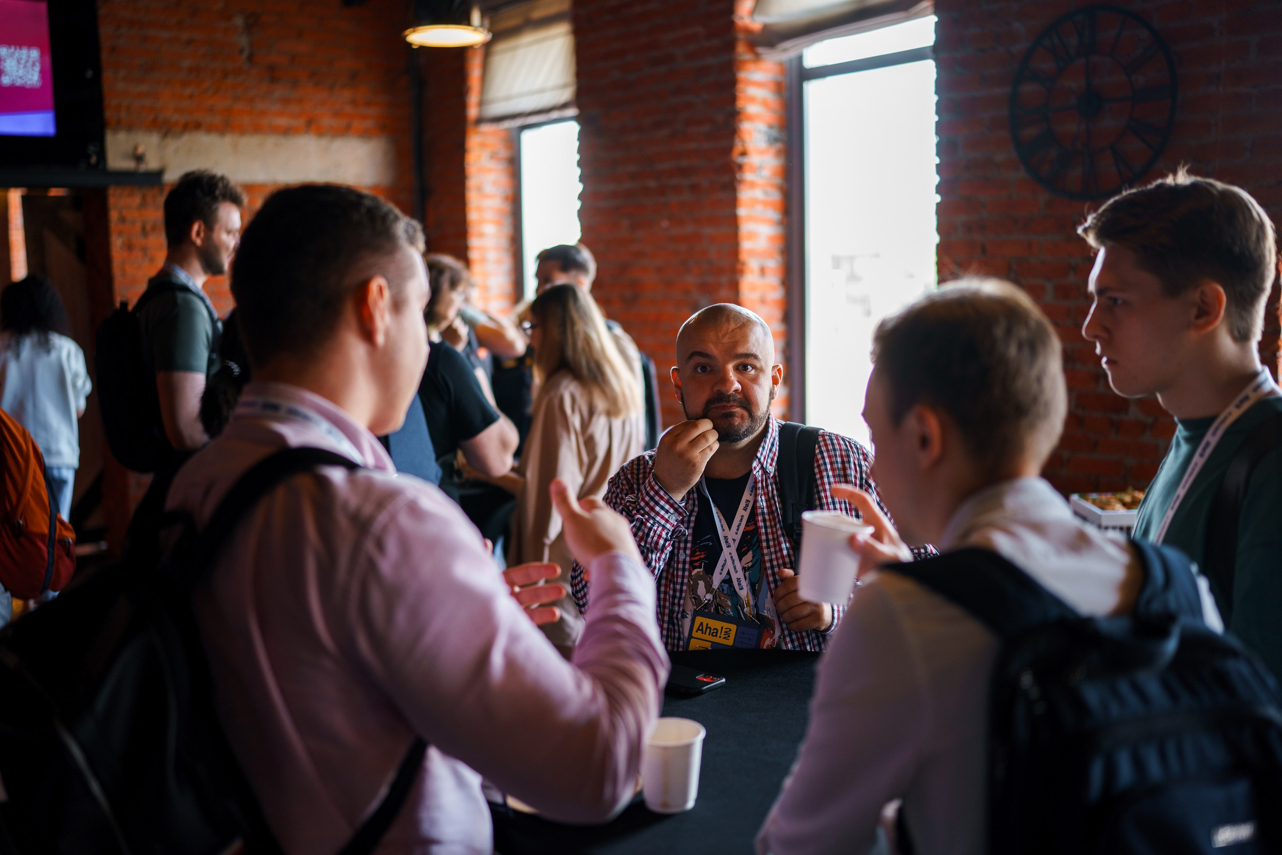 Aha! — 8 июля 2022. Фотобанк Матемаркетинг