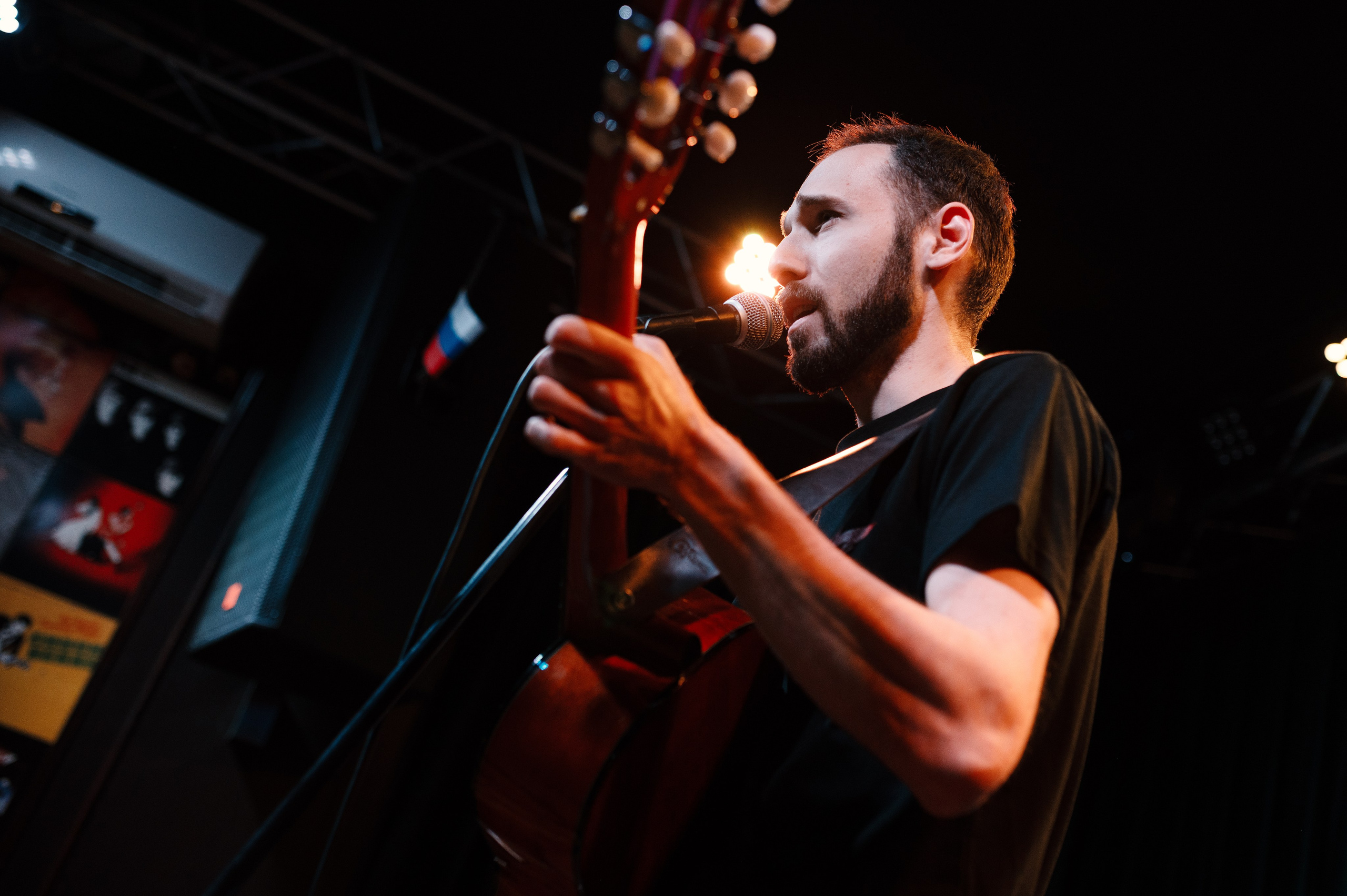 Поэтический клуб «Птицы». Квартирник, малый Рок бар. Профессиональная фотосессия в Краснодаре | Фотограф Денис Труфанов