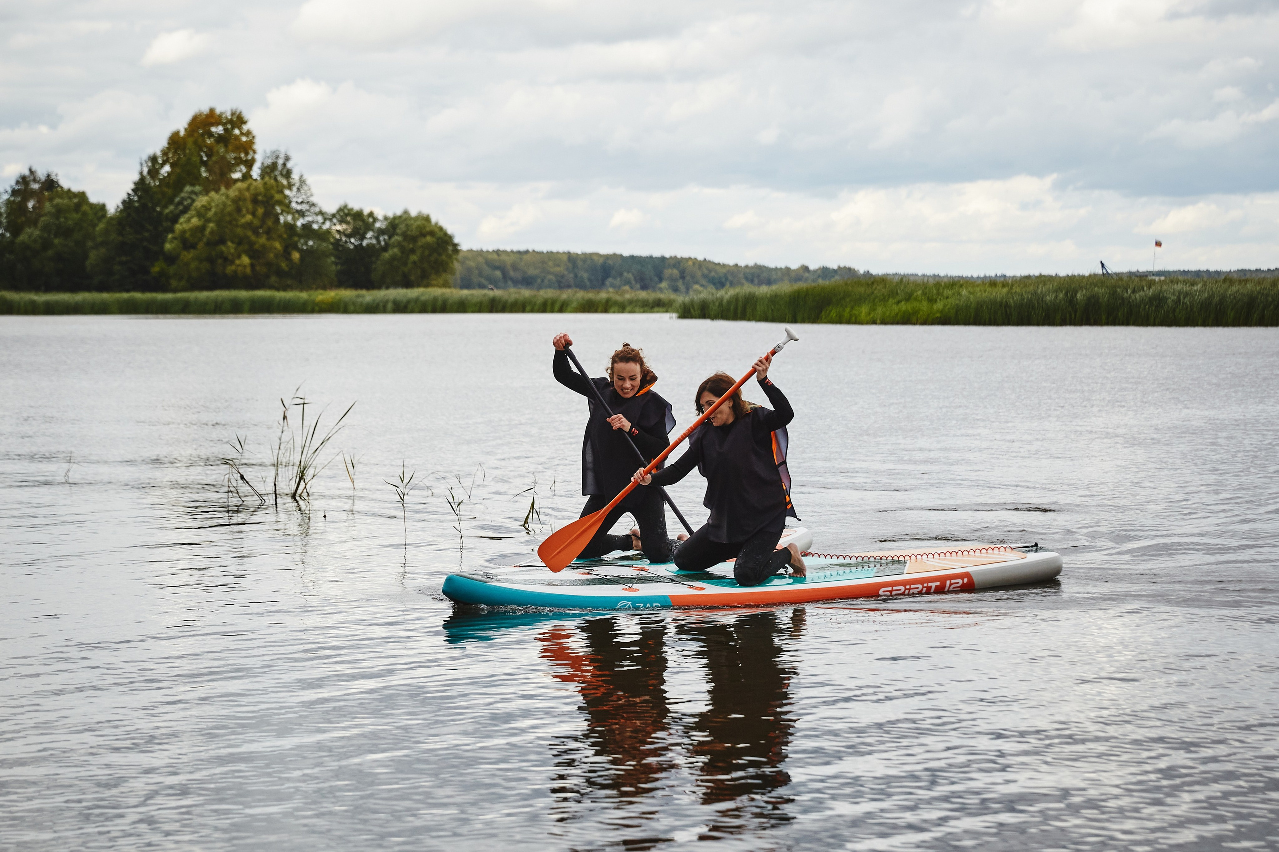 Фотограф на тимбилдинг: спортивное командообразование за городом. КонТайм: профессиональная съемка для организаций