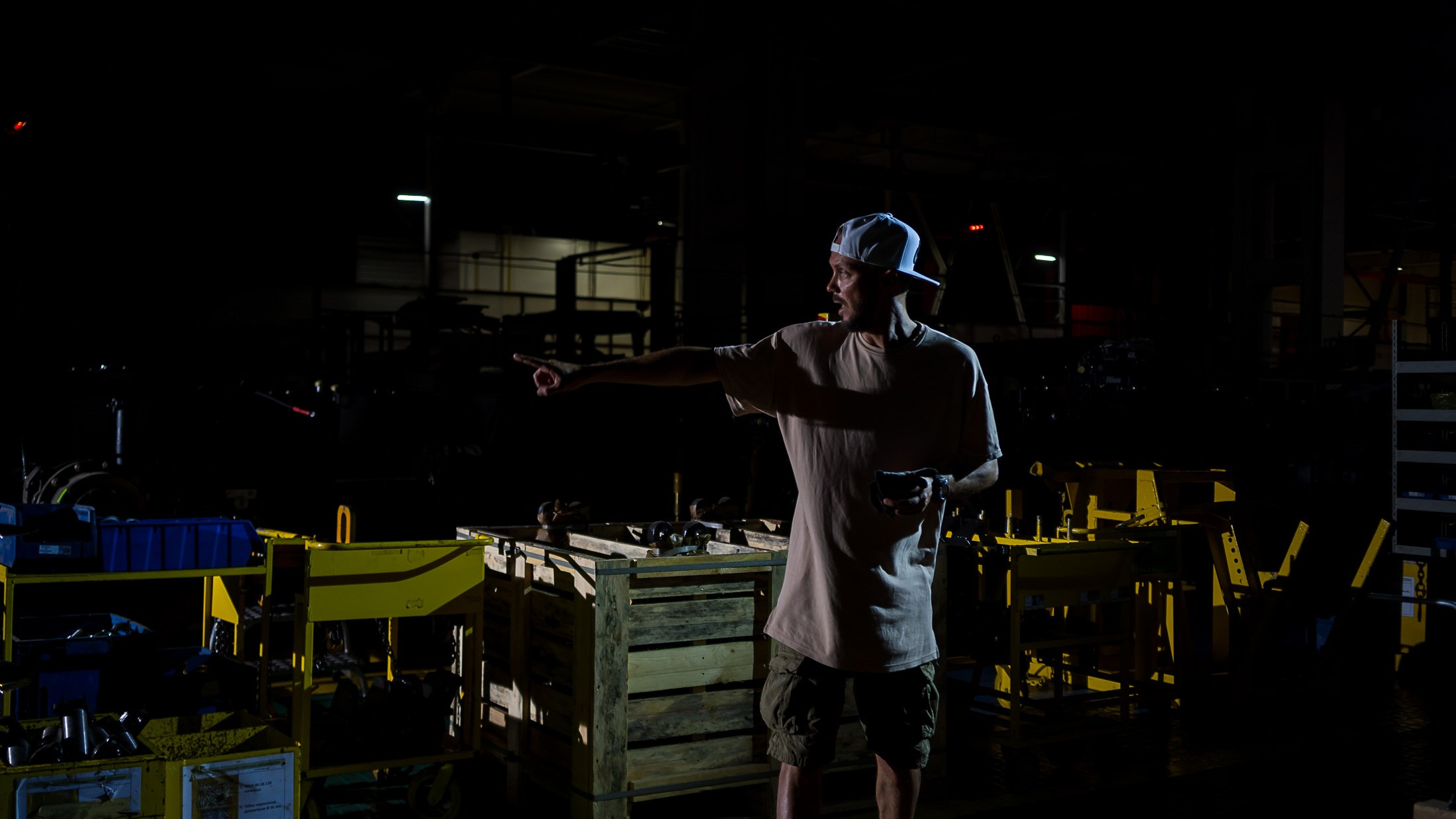 Кировский завод. Графический дизайнер Илья Левченко