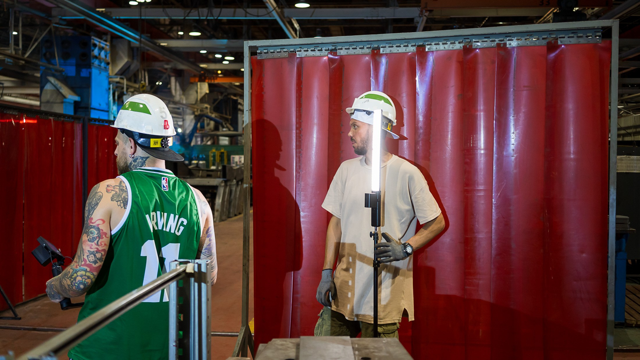 Кировский завод. Графический дизайнер Илья Левченко