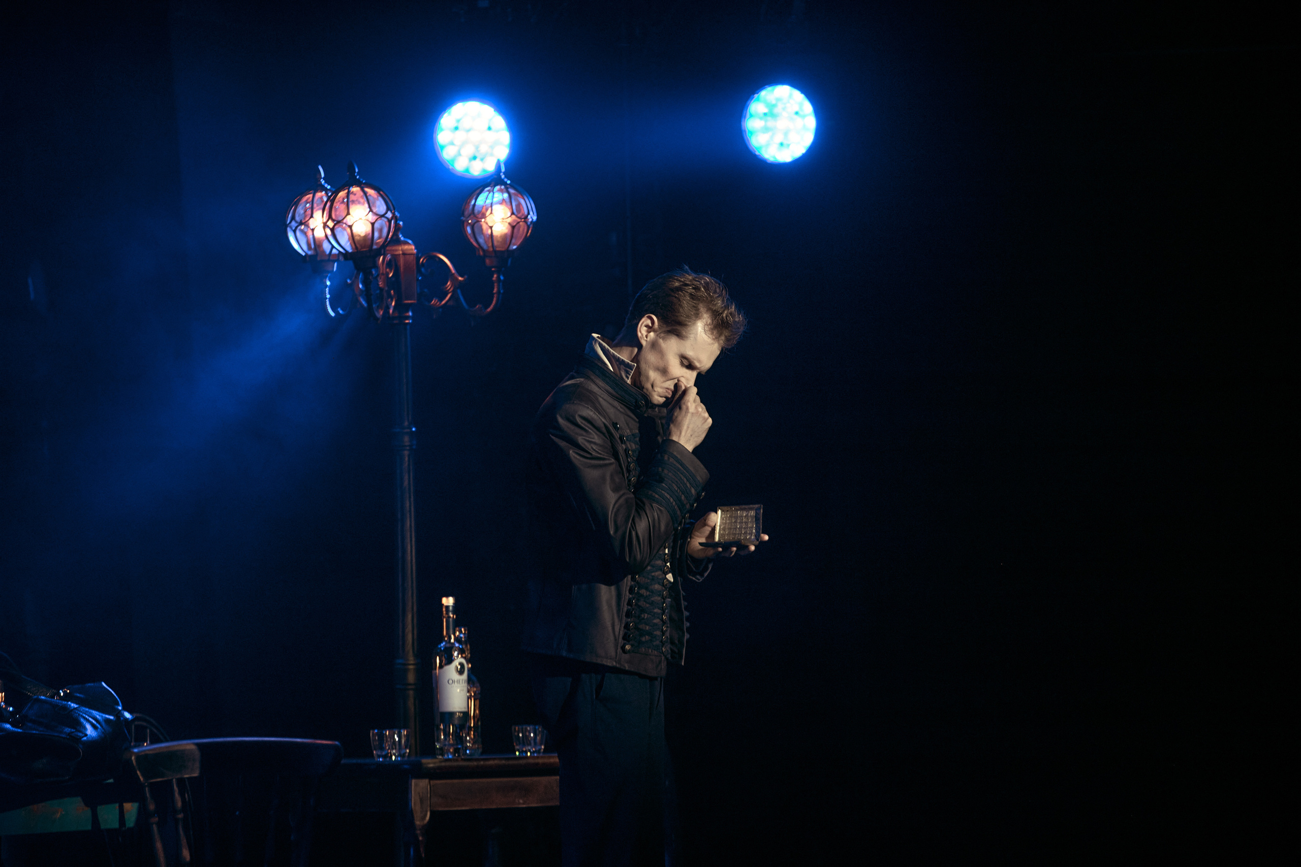 Онегин. Театр на Таганке. Фотограф Нина Антонова