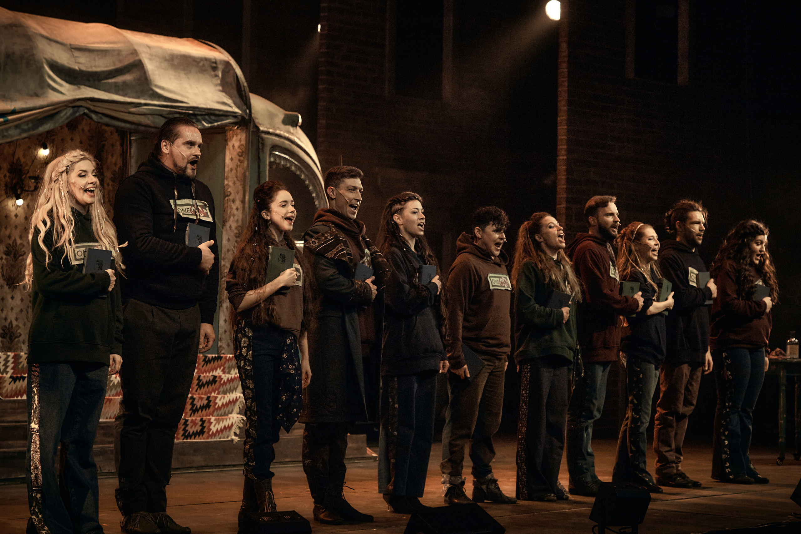 Онегин. Театр на Таганке. Фотограф Нина Антонова