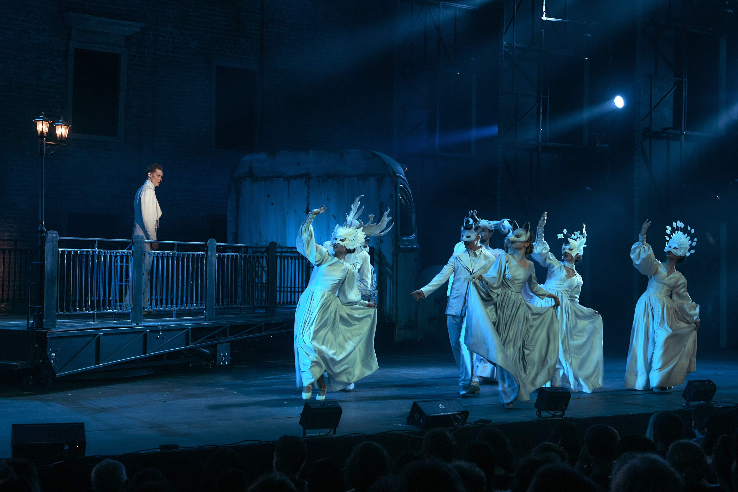 Онегин. Театр на Таганке. Фотограф Нина Антонова